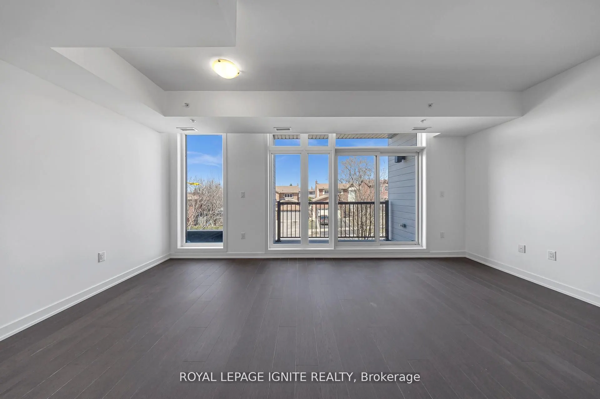 188 Angus Drive, #27