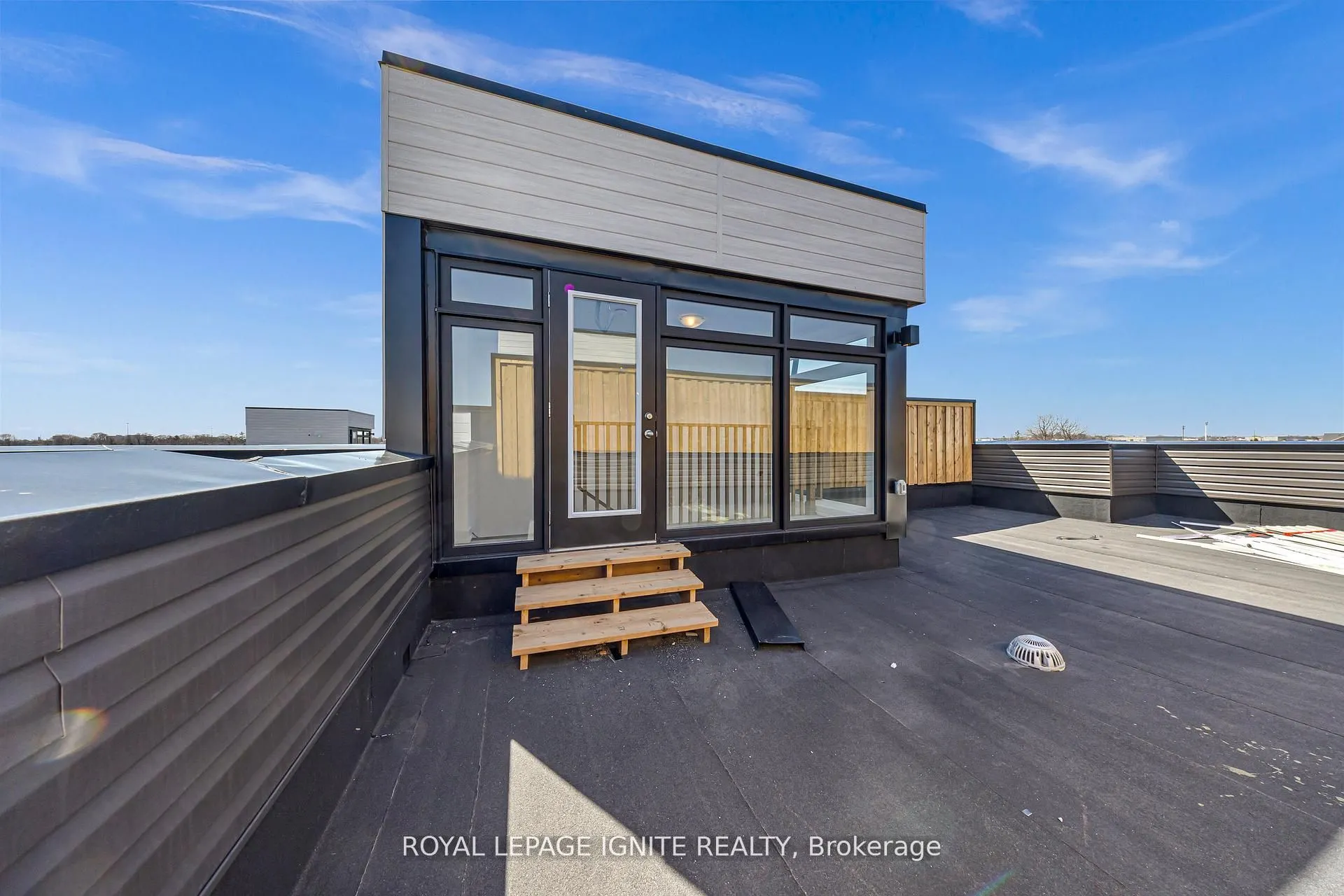 188 Angus Drive, #27