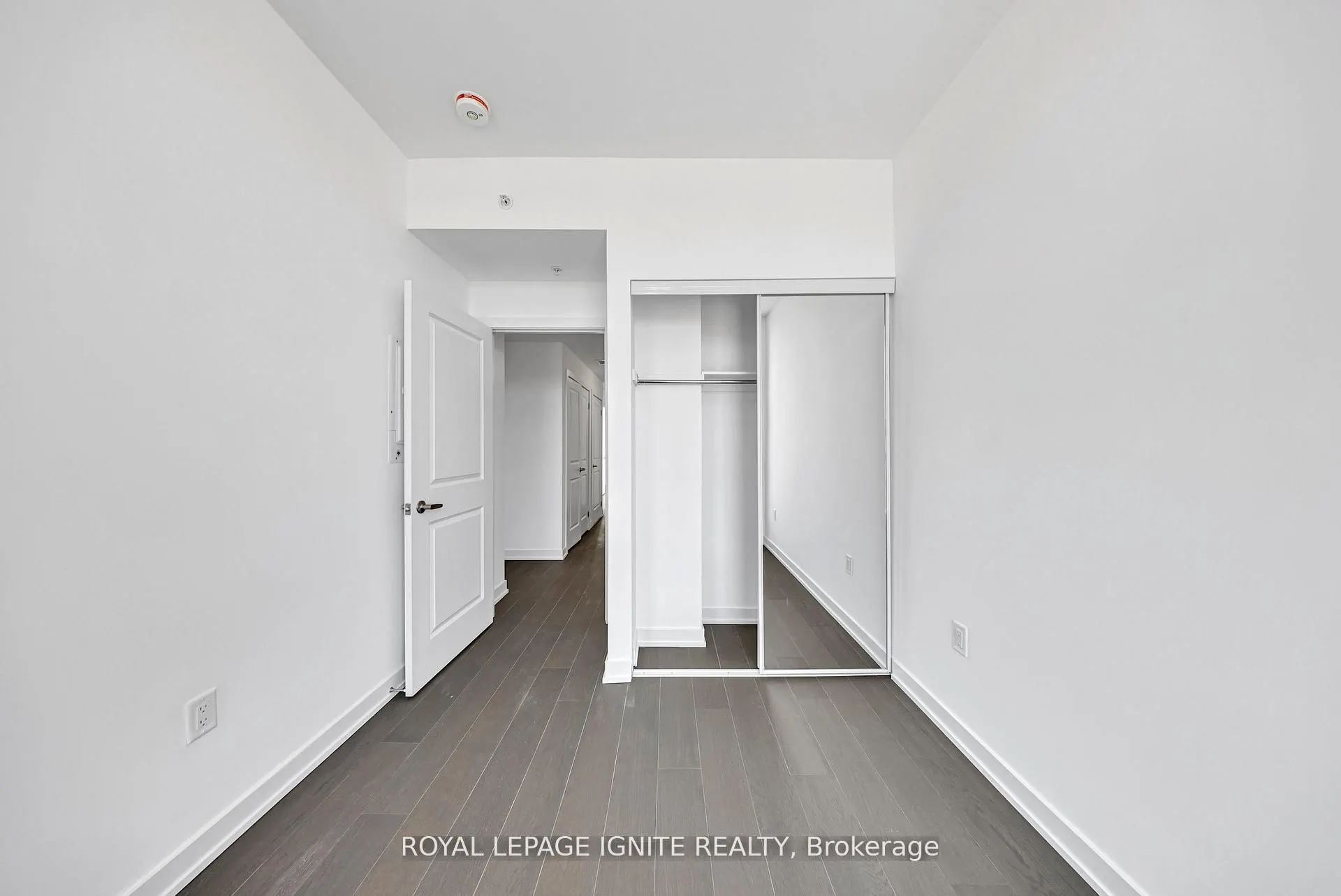 188 Angus Drive, #27