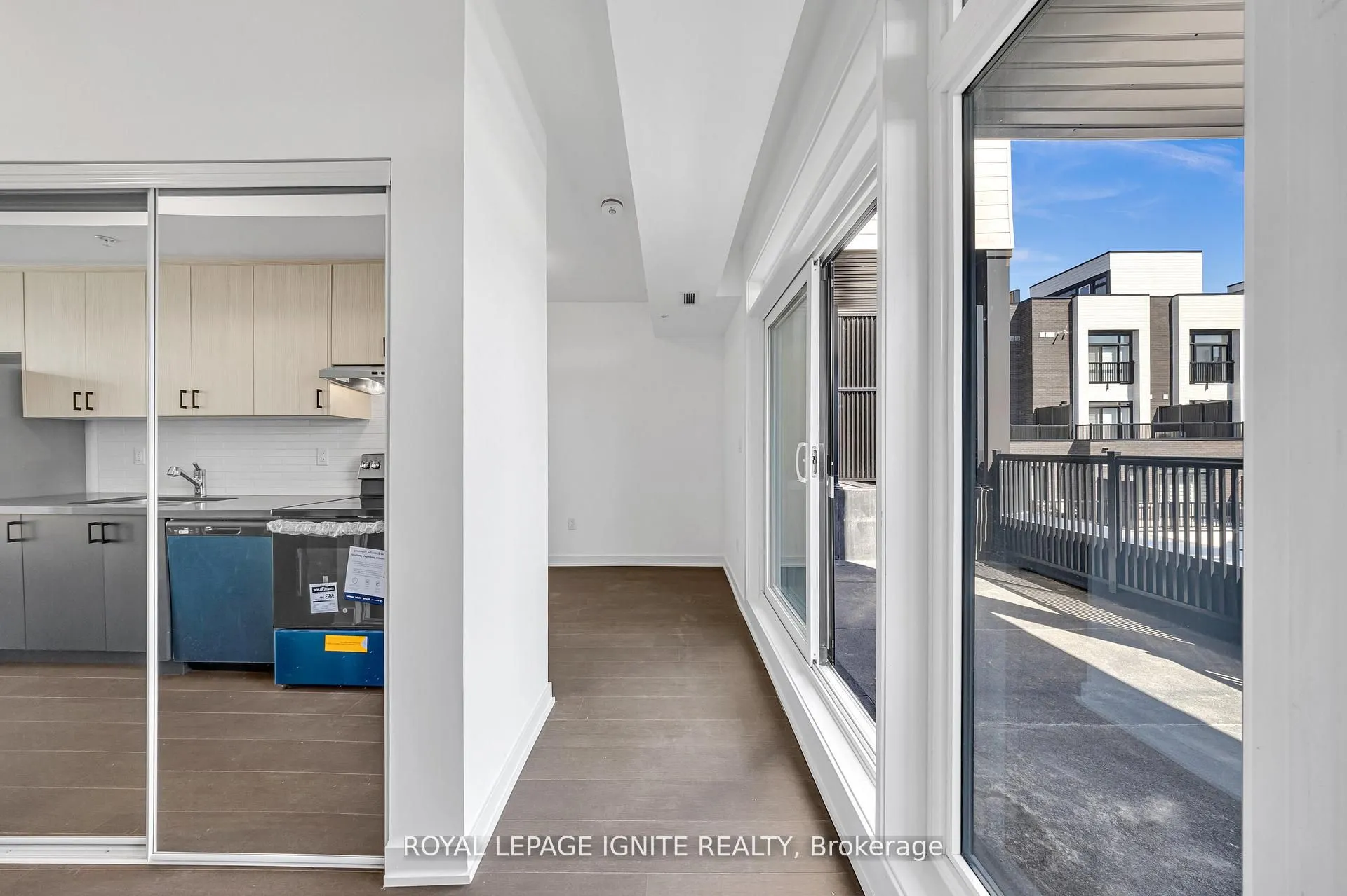 188 Angus Drive, #27