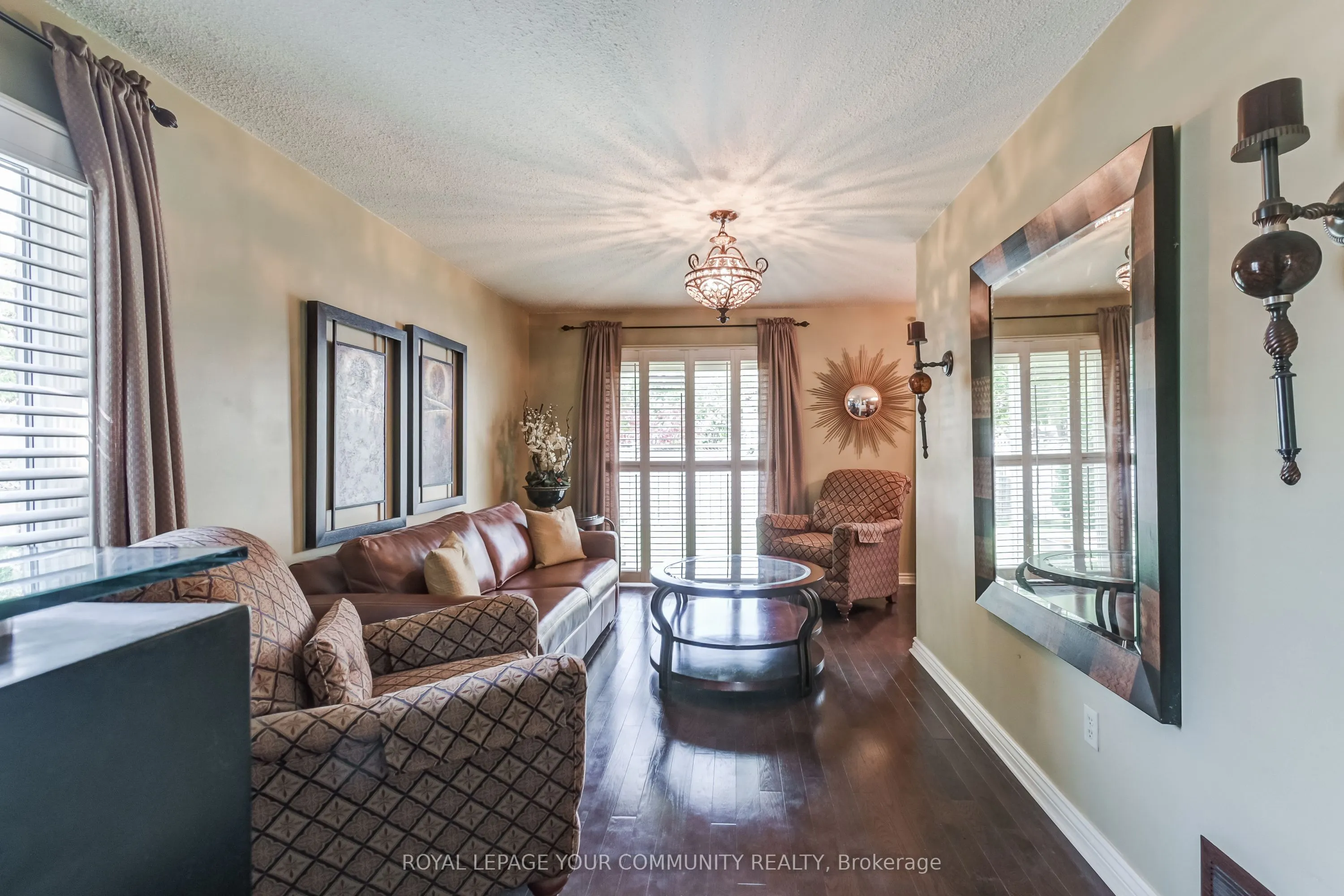 17 Truro Crescent