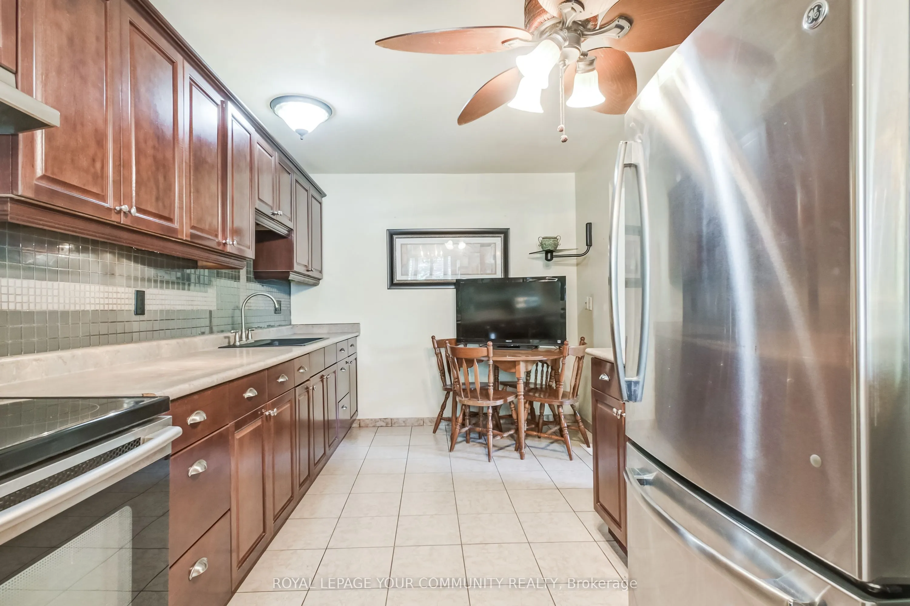 17 Truro Crescent