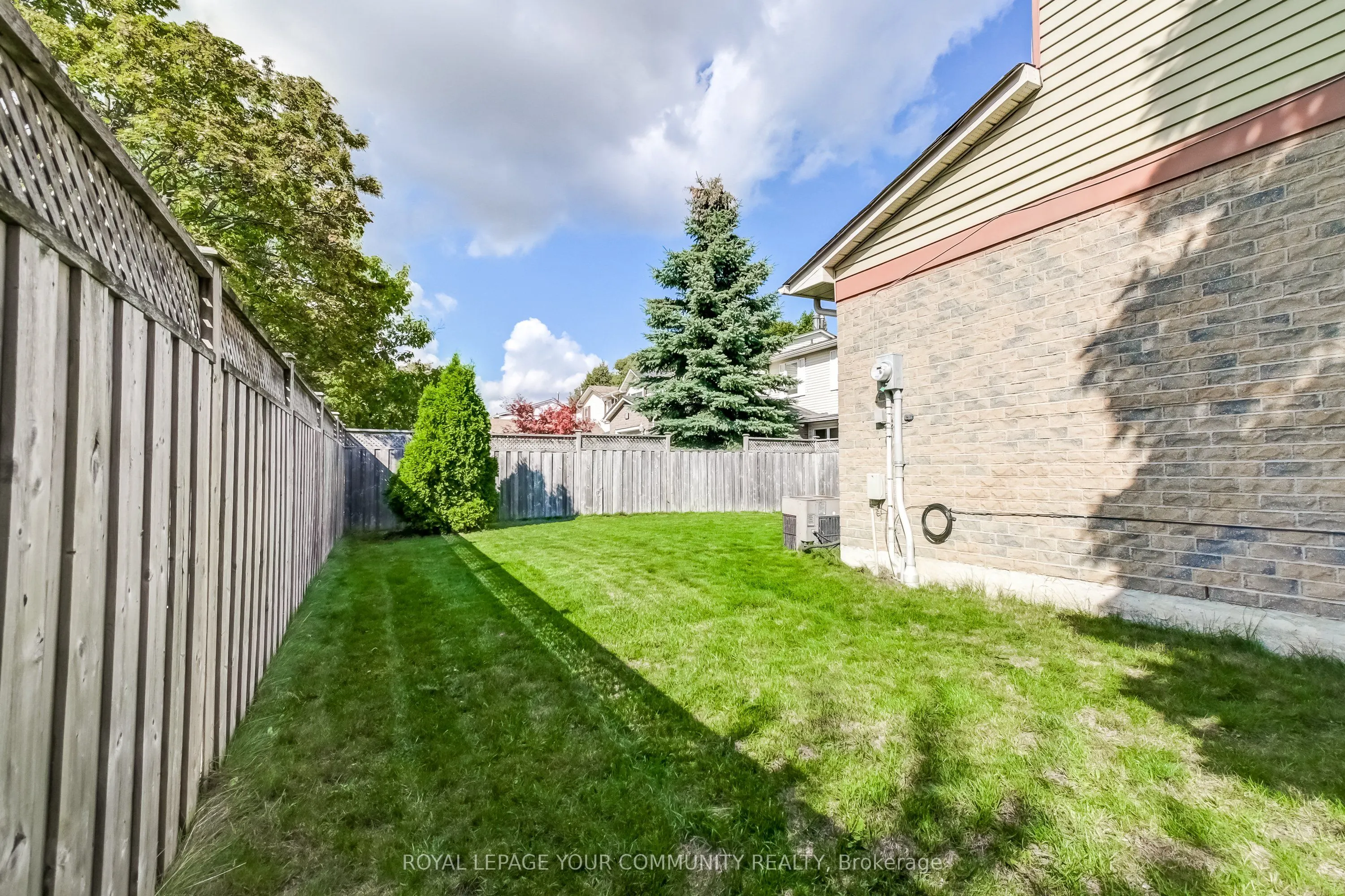17 Truro Crescent