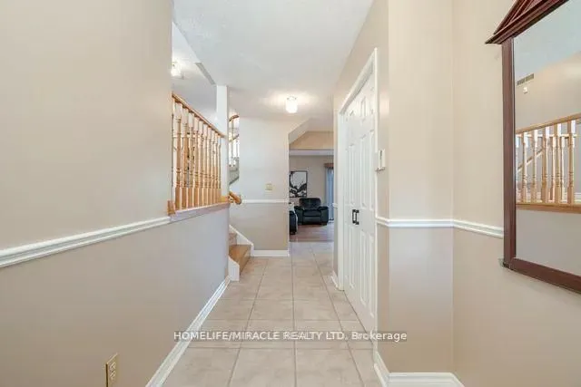 483 Labrador Drive