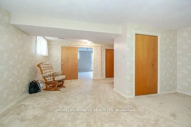 483 Labrador Drive