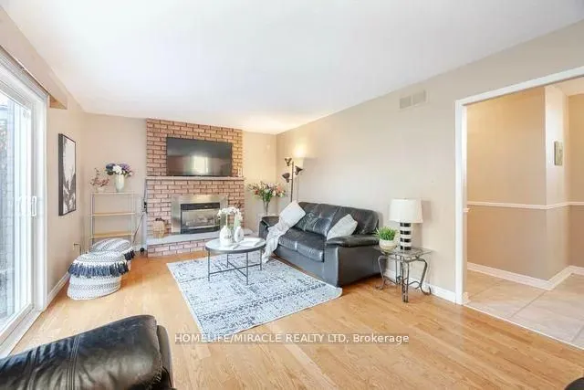 483 Labrador Drive
