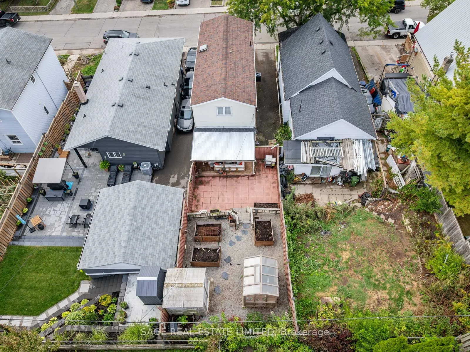 79 Pitt Avenue
