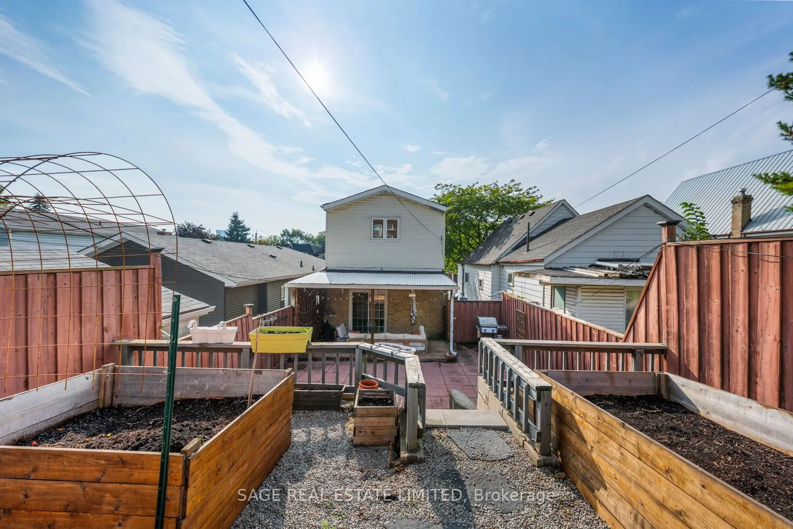 79 Pitt Avenue