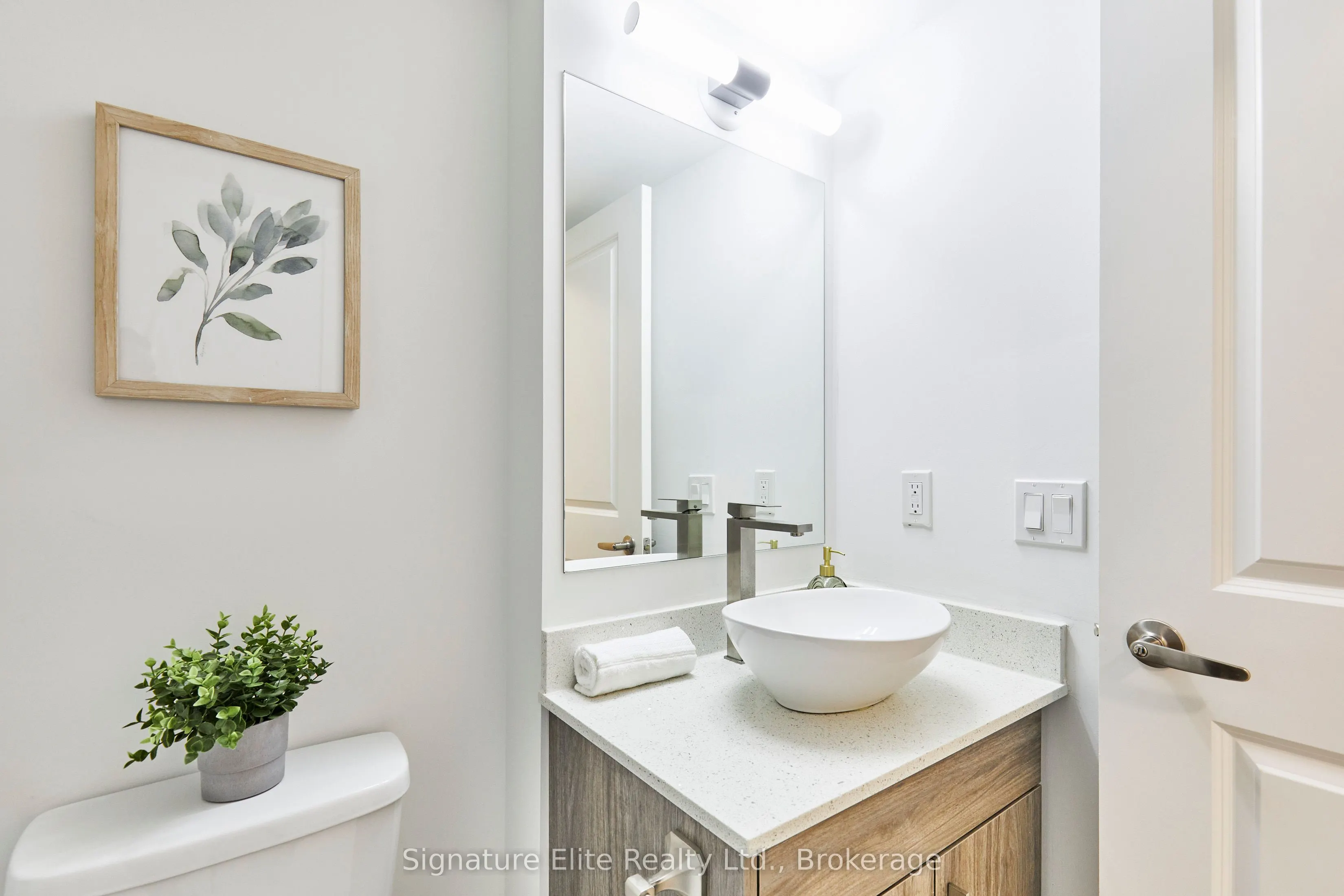 45 Connaught Avenue, #103