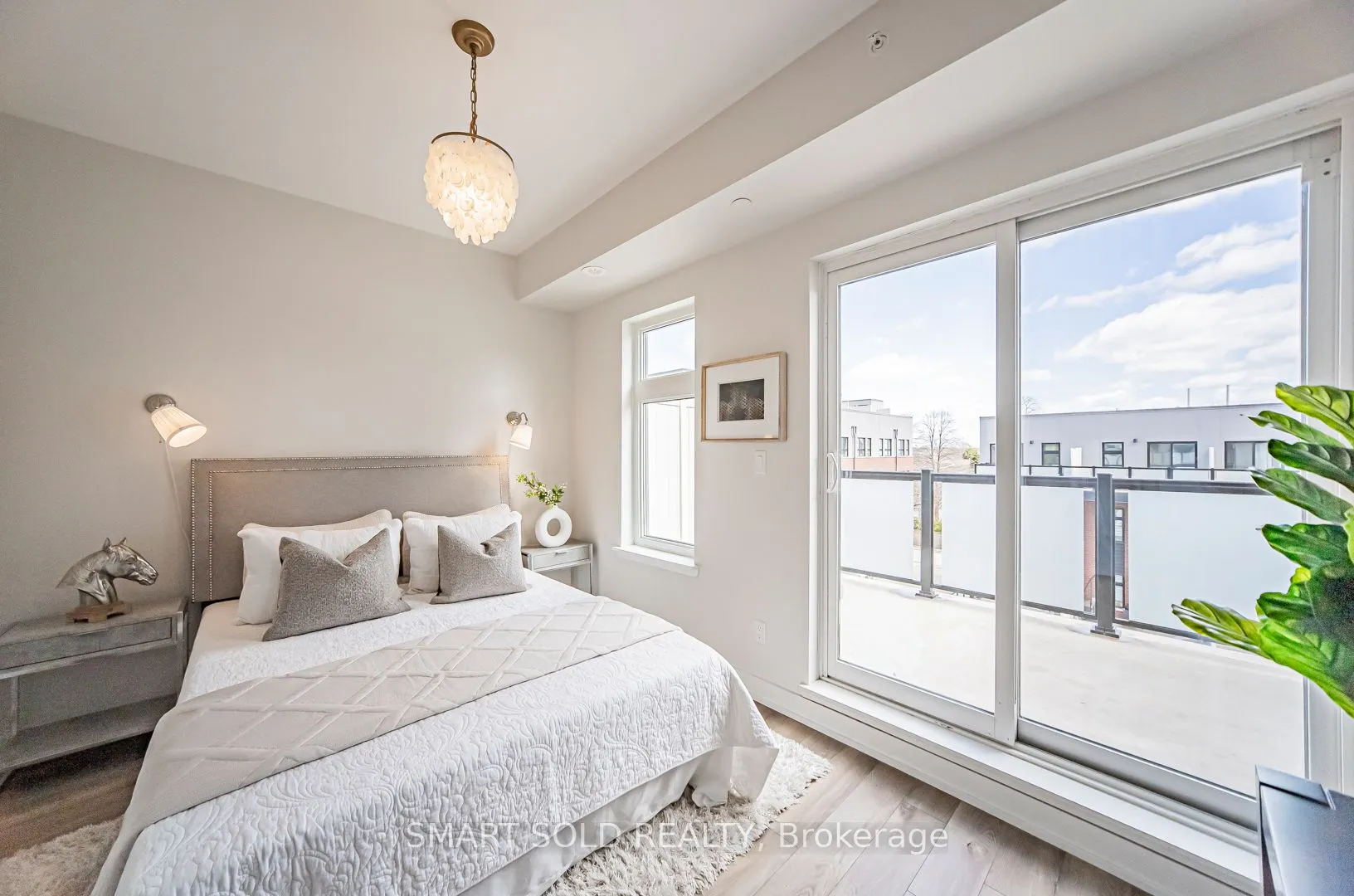 20 Echo Point, #132