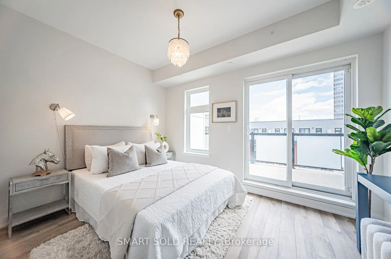 20 Echo Point, #132