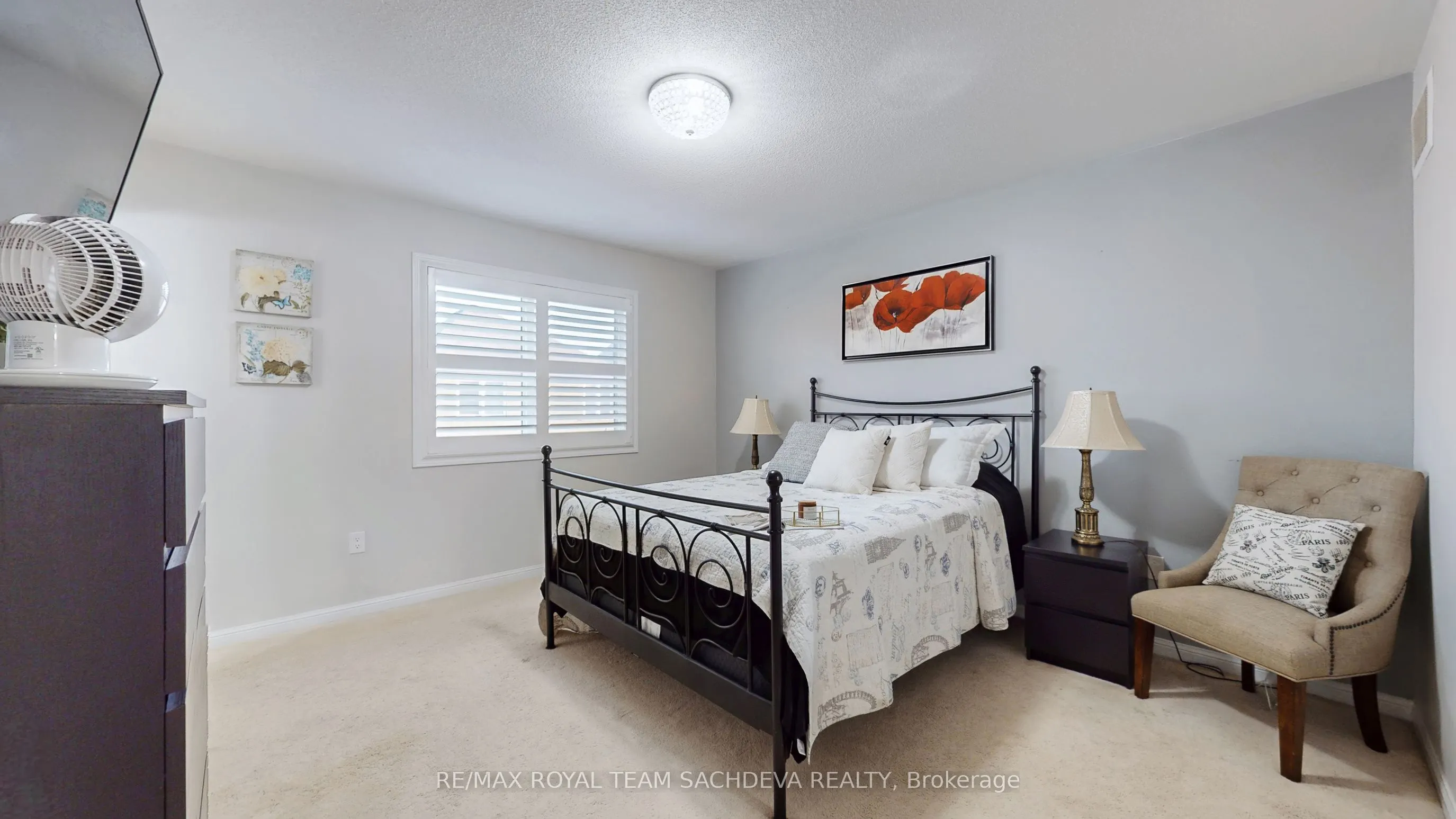 1809 Parkhurst Crescent