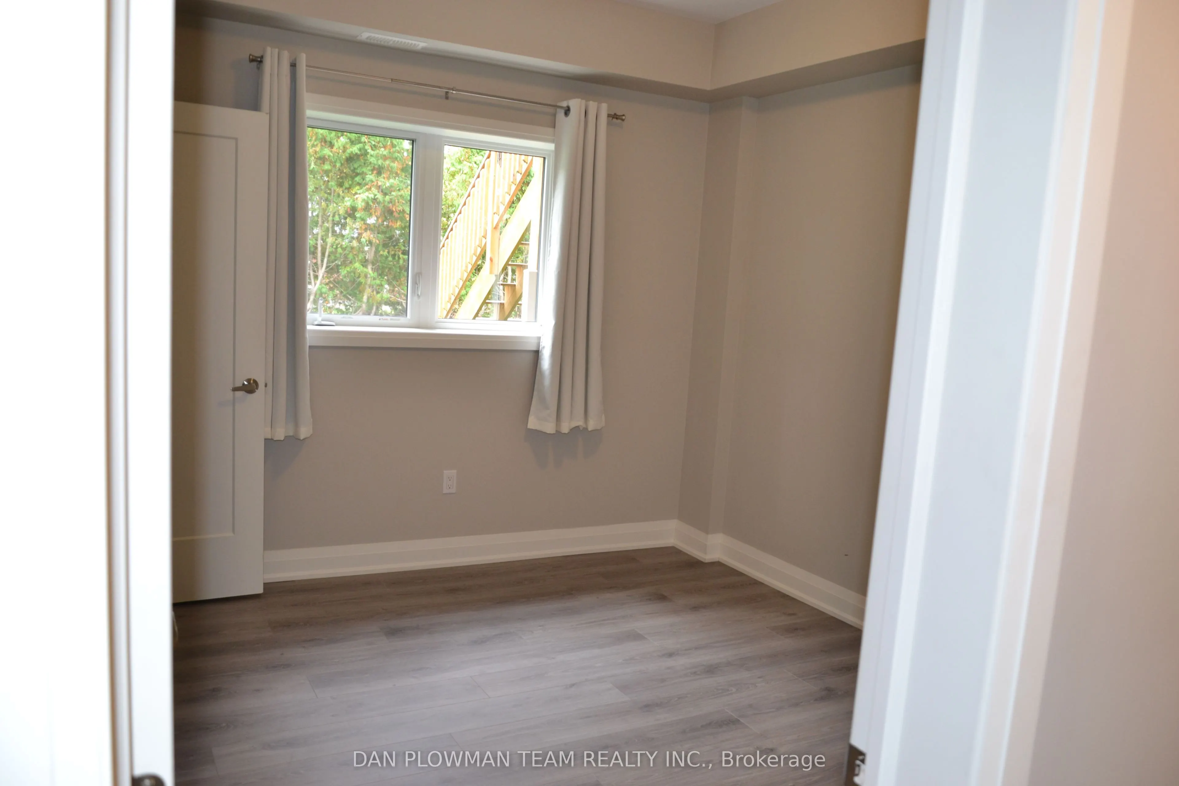60B Lambs Lane