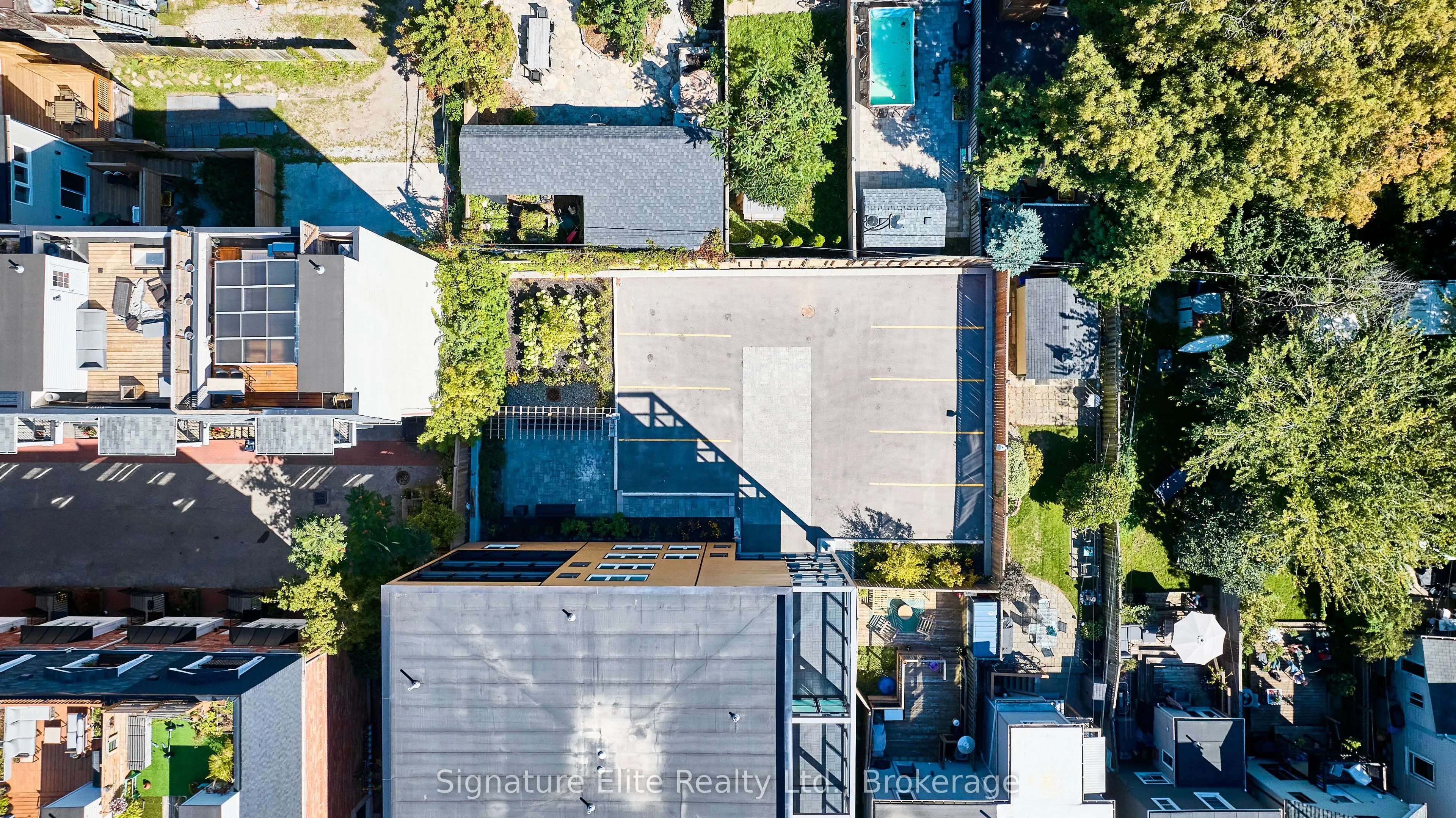 45 Connaught Avenue, #401