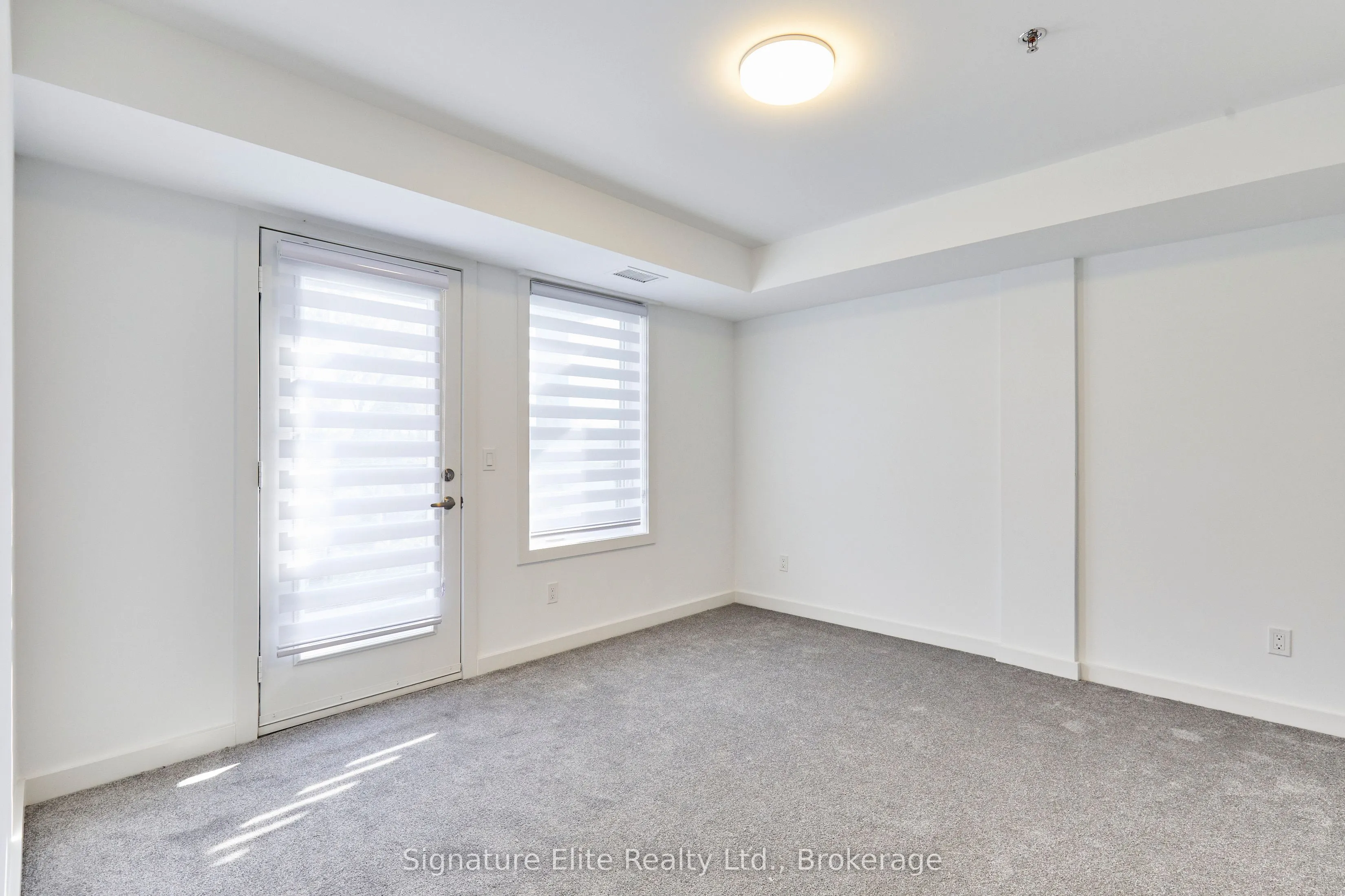 45 Connaught Avenue, #401