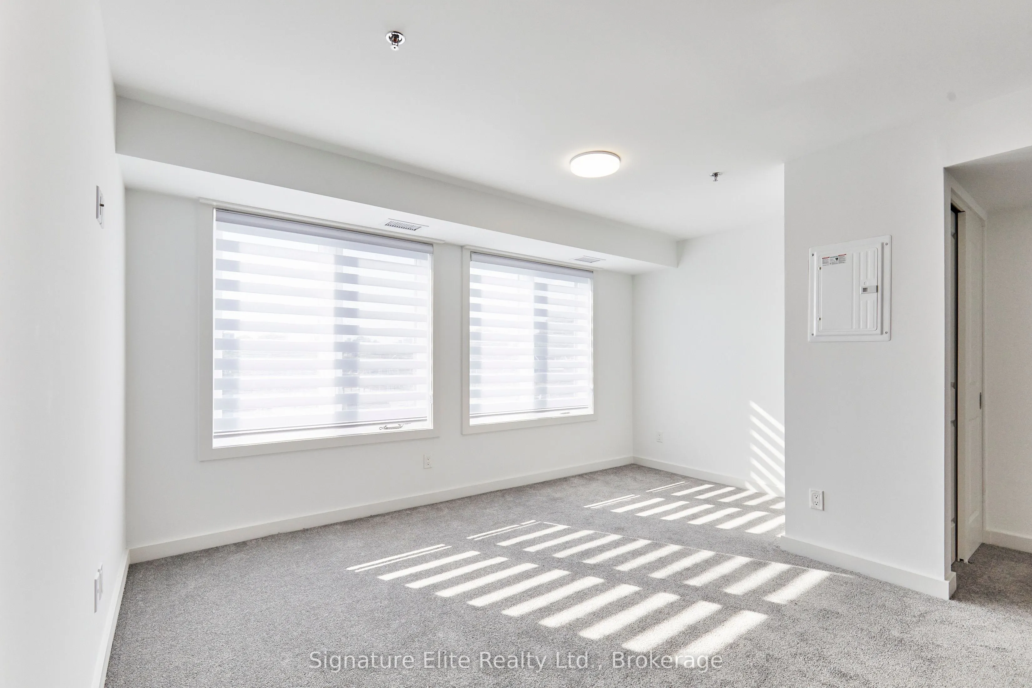 45 Connaught Avenue, #401