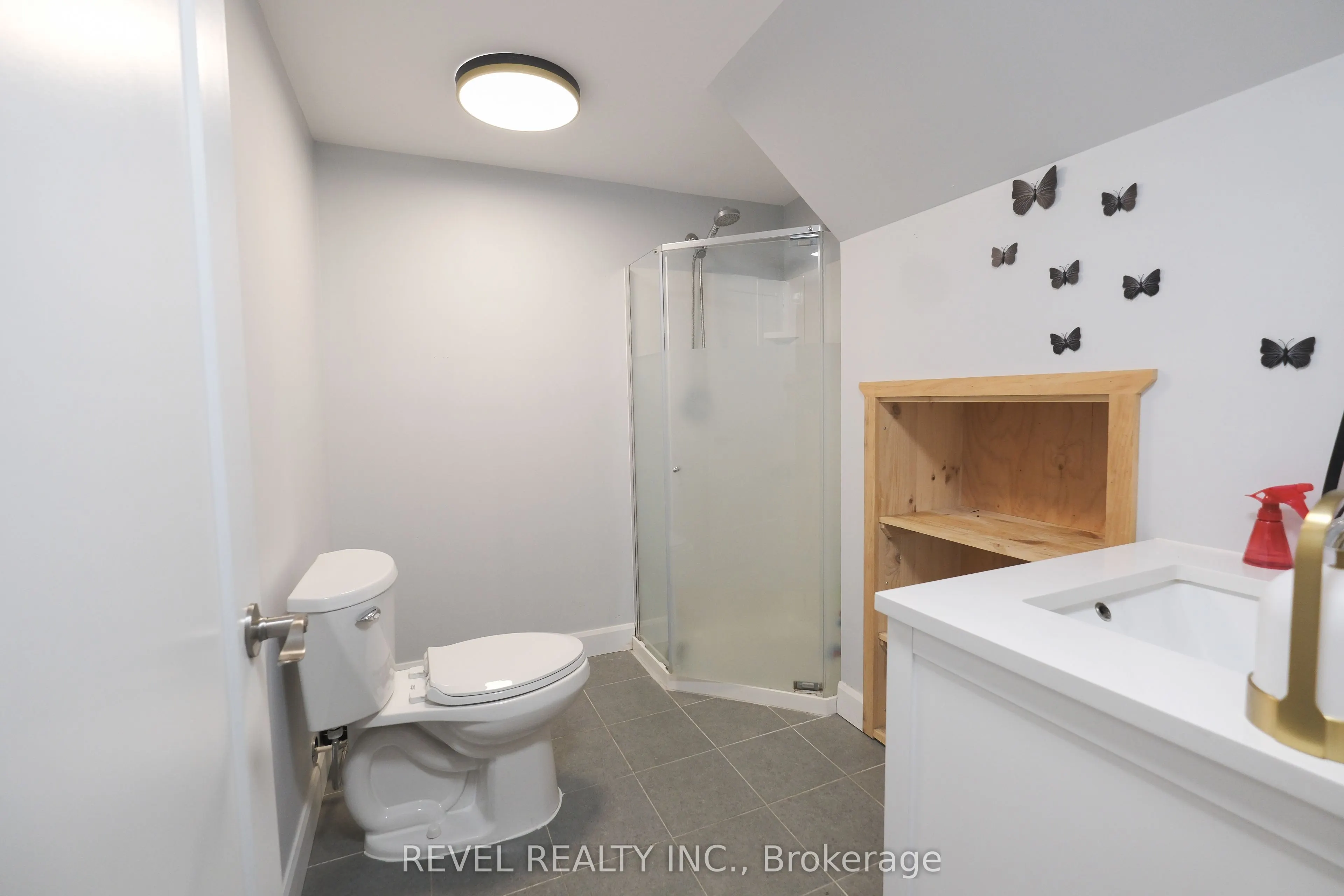 56 Parkway Crescent, #Lower Level