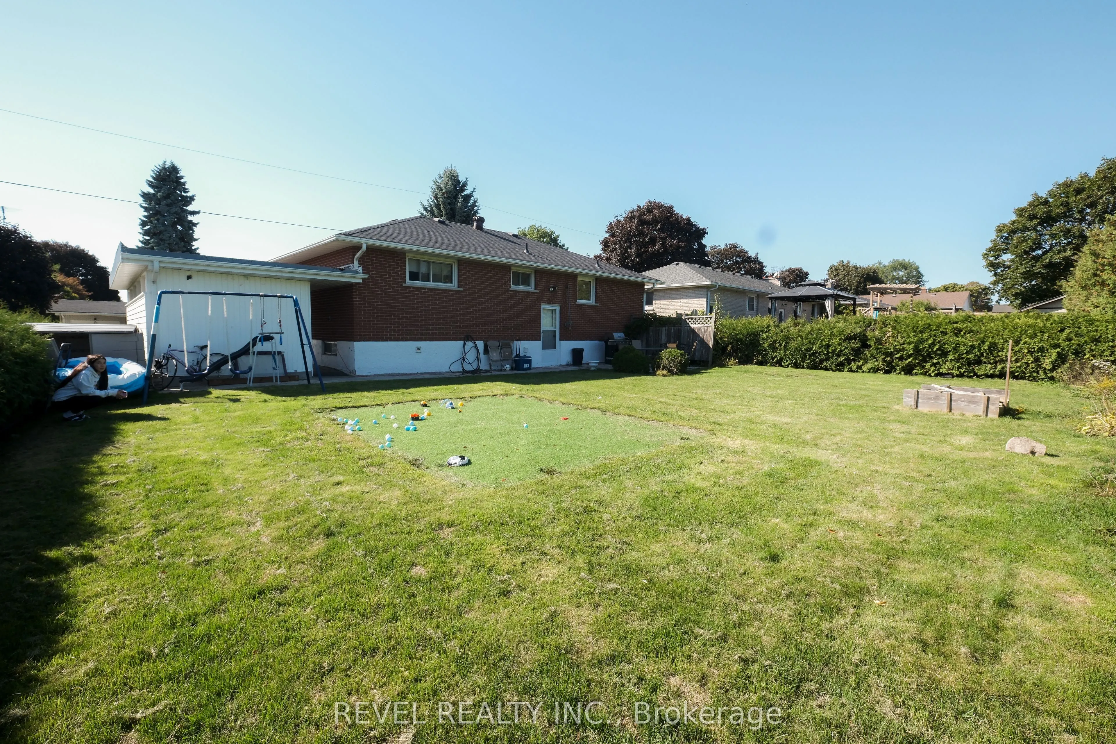 56 Parkway Crescent, #Lower Level