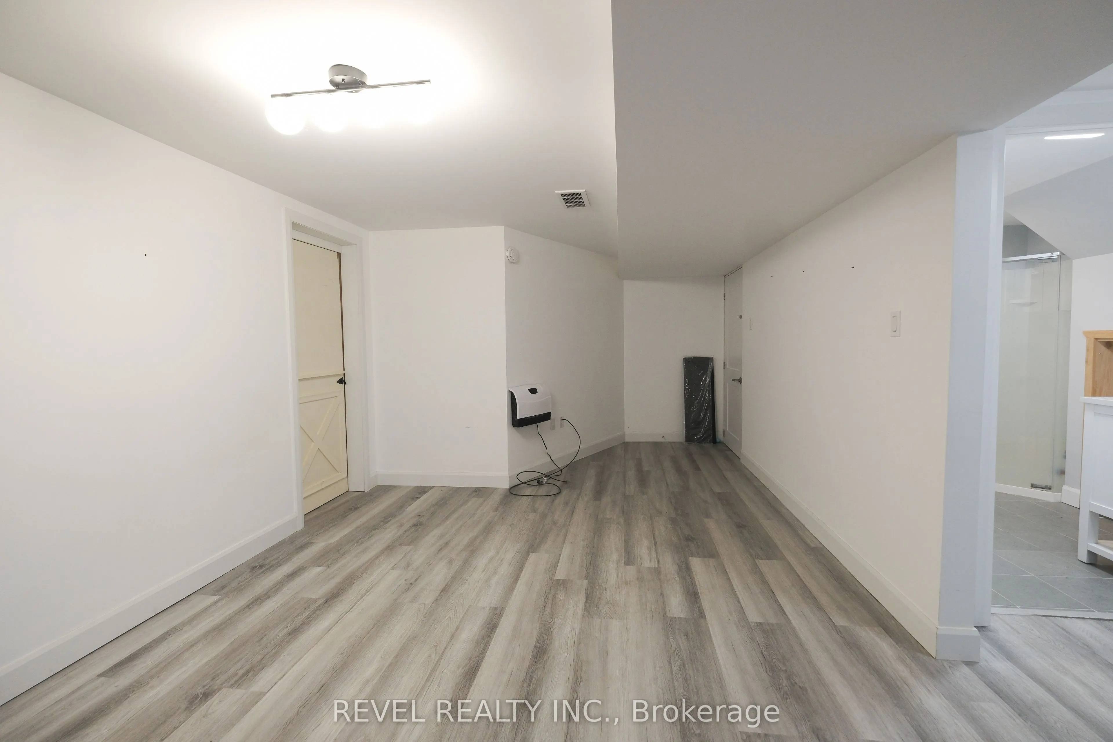 56 Parkway Crescent, #Lower Level