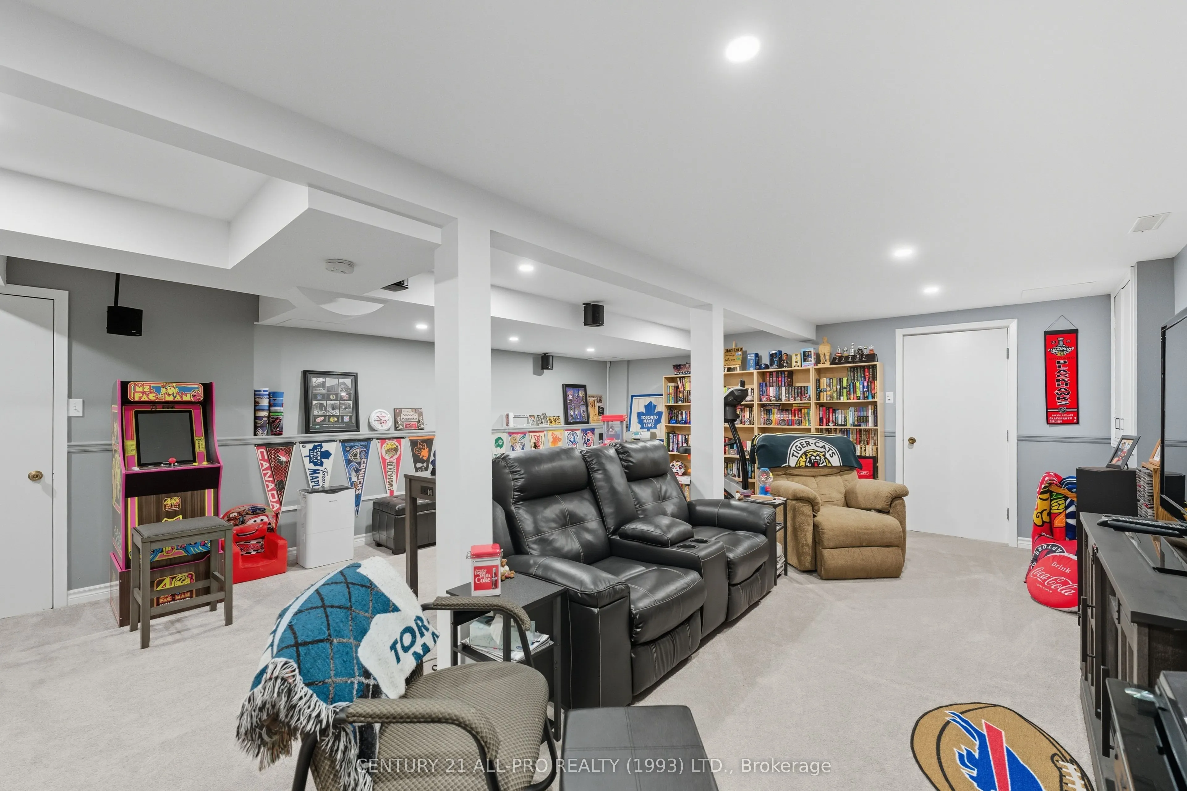 895 Exeter Street