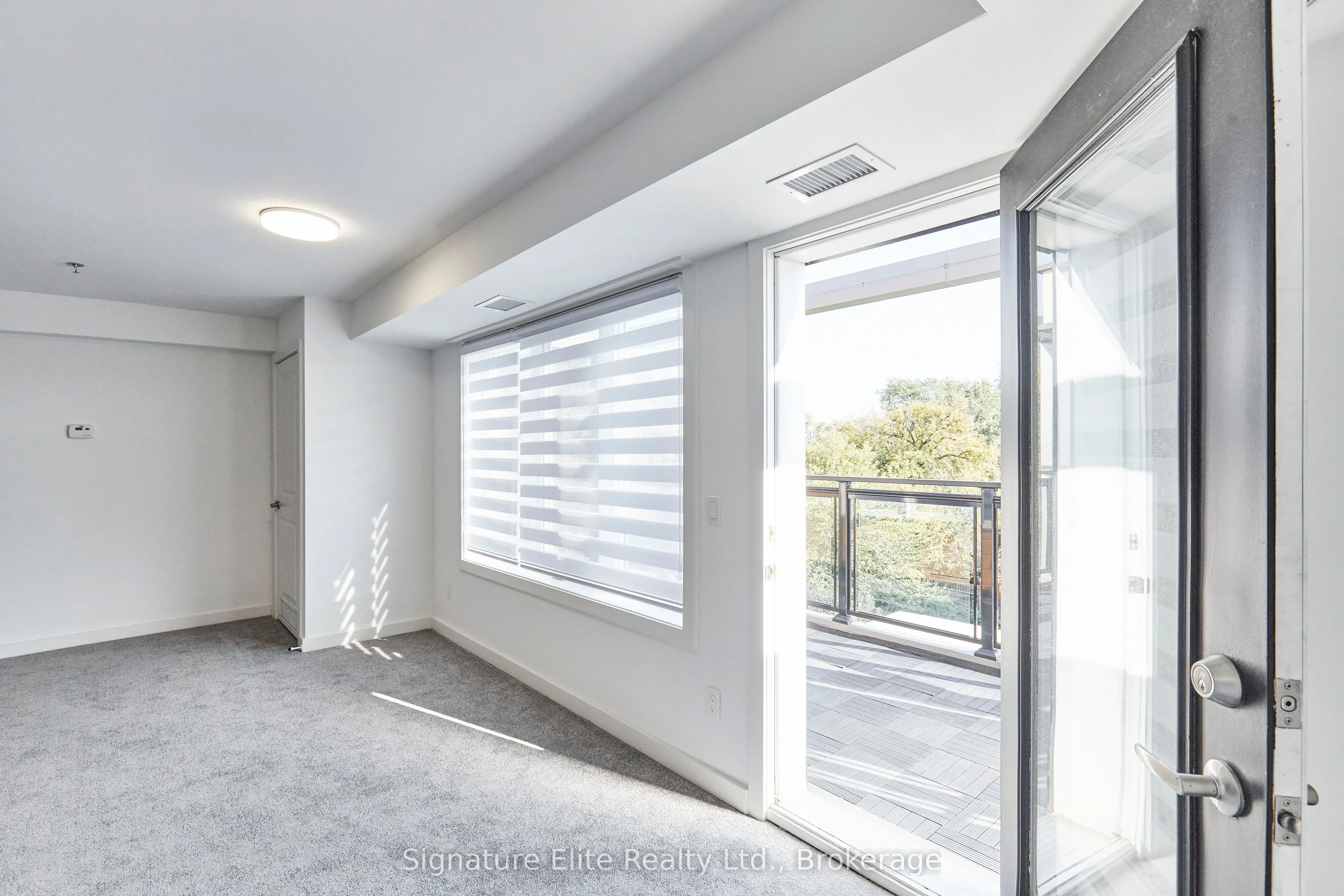 45 Connaught Avenue, #402