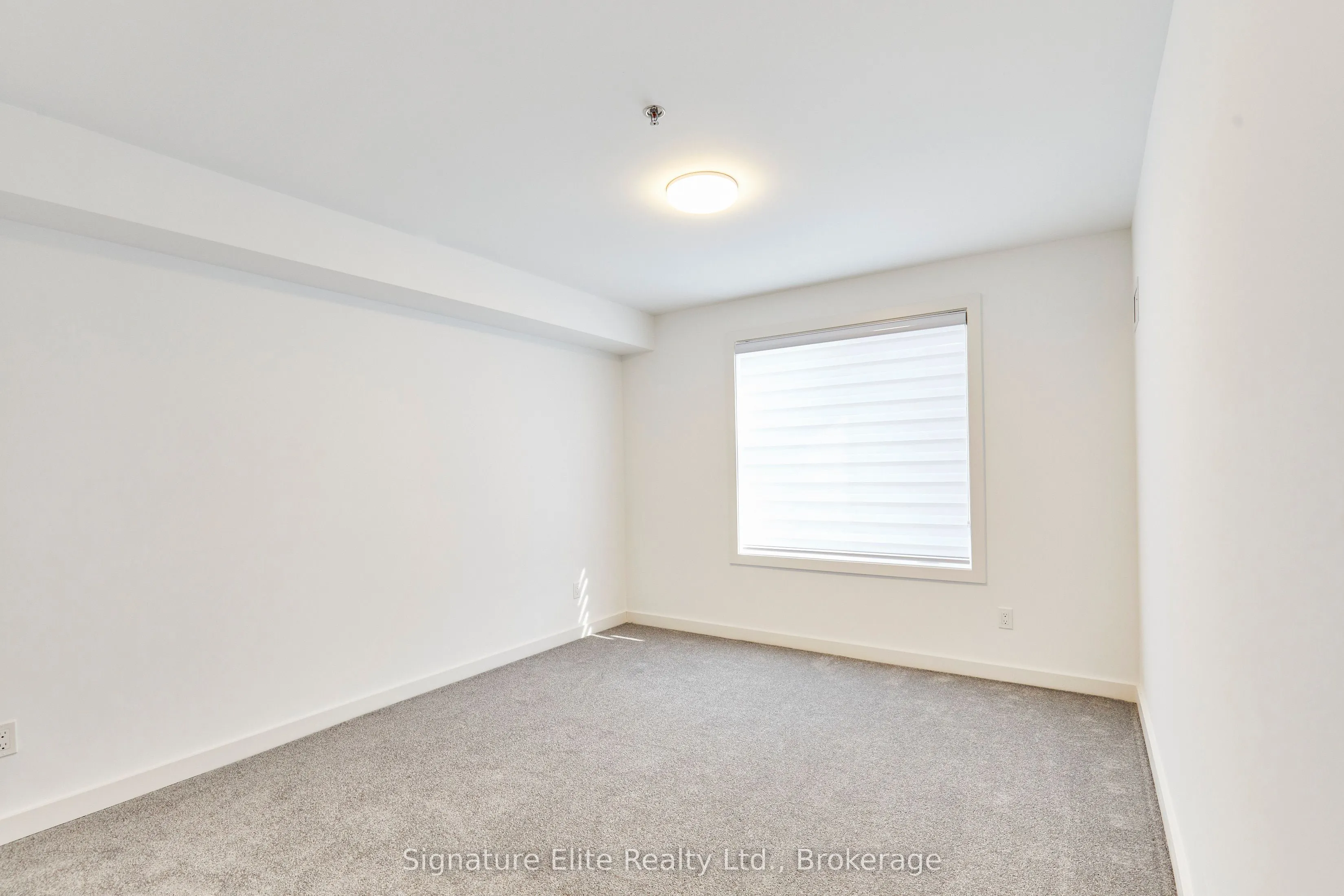 45 Connaught Avenue, #402