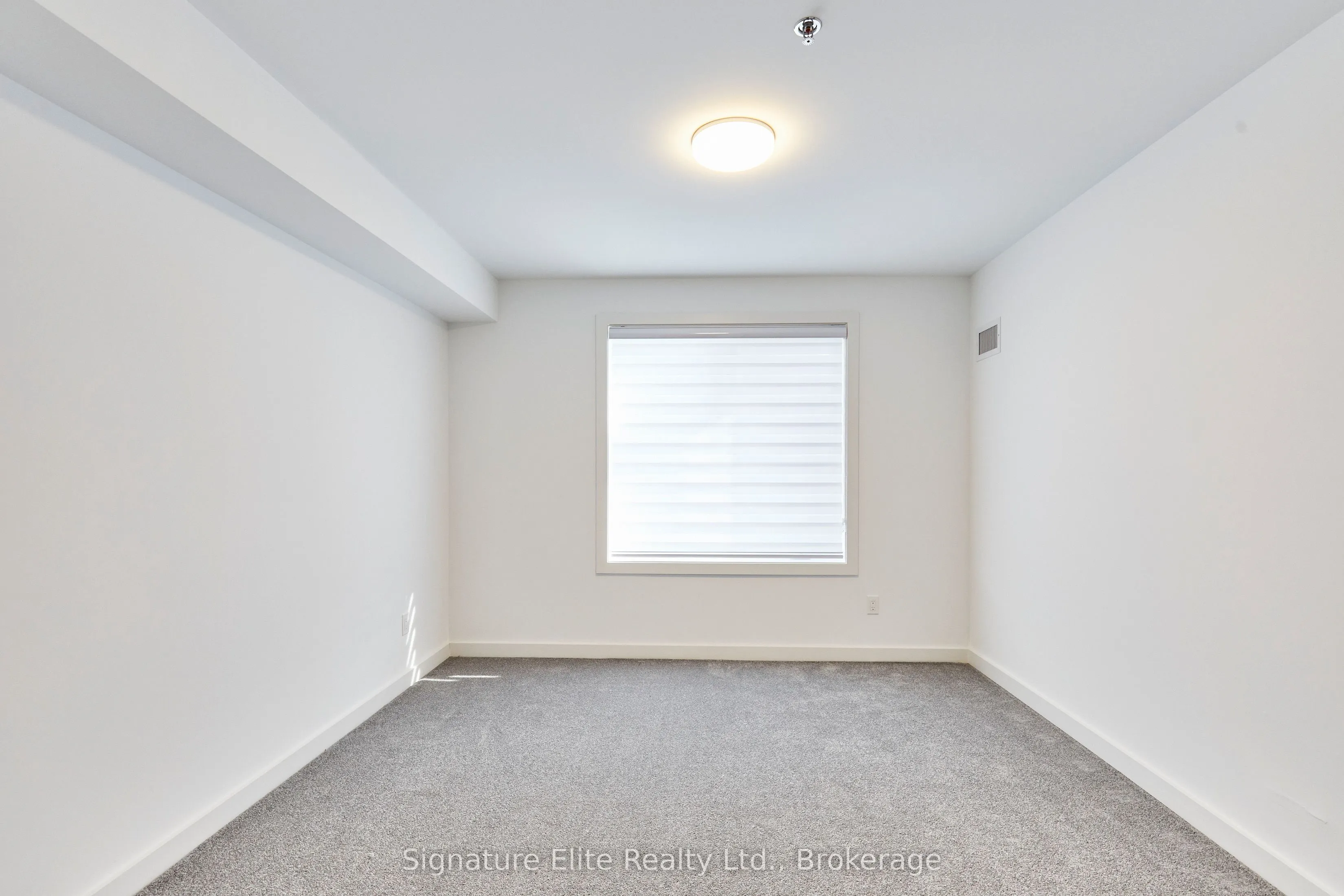 45 Connaught Avenue, #402
