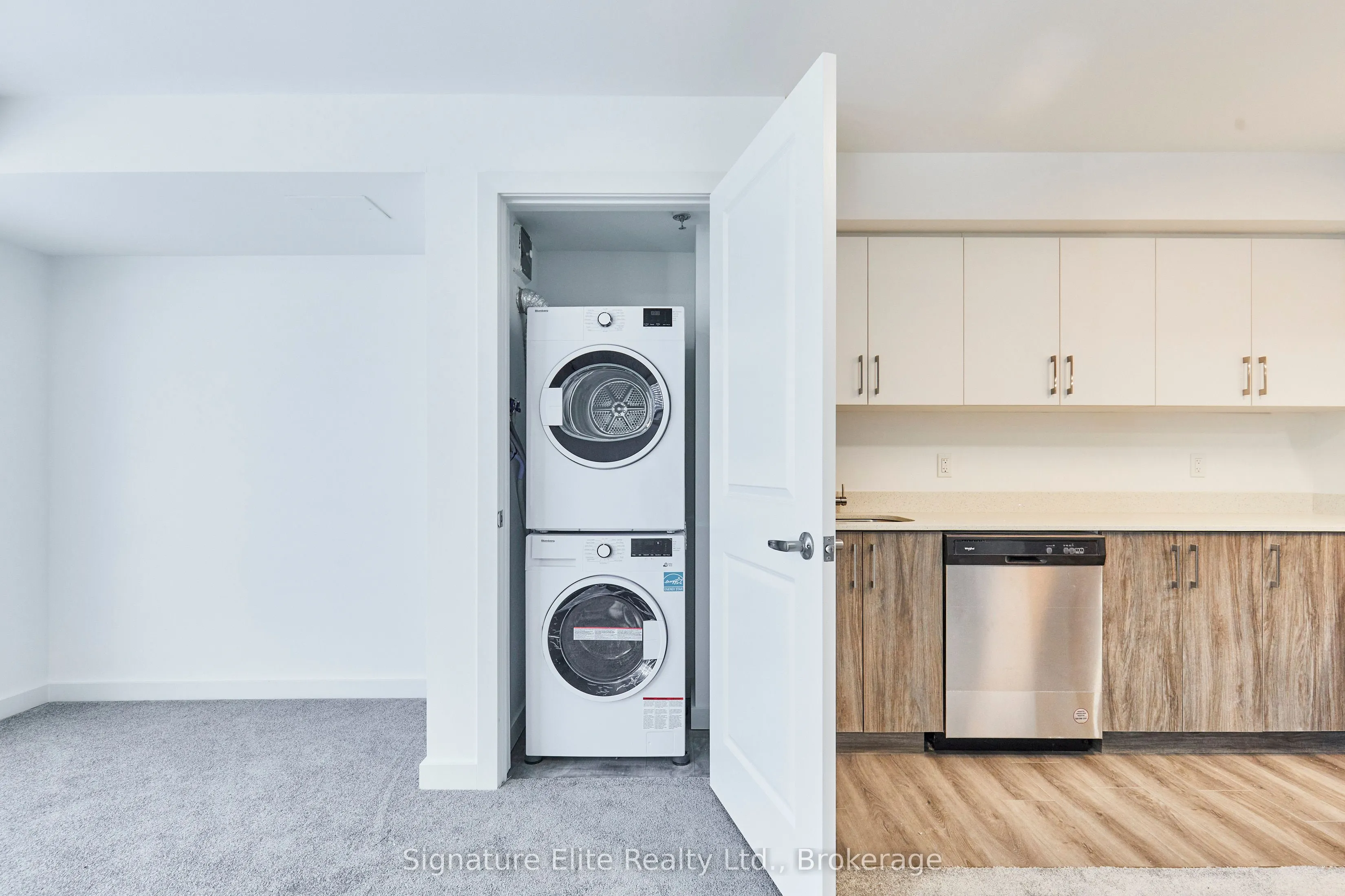 45 Connaught Avenue, #402