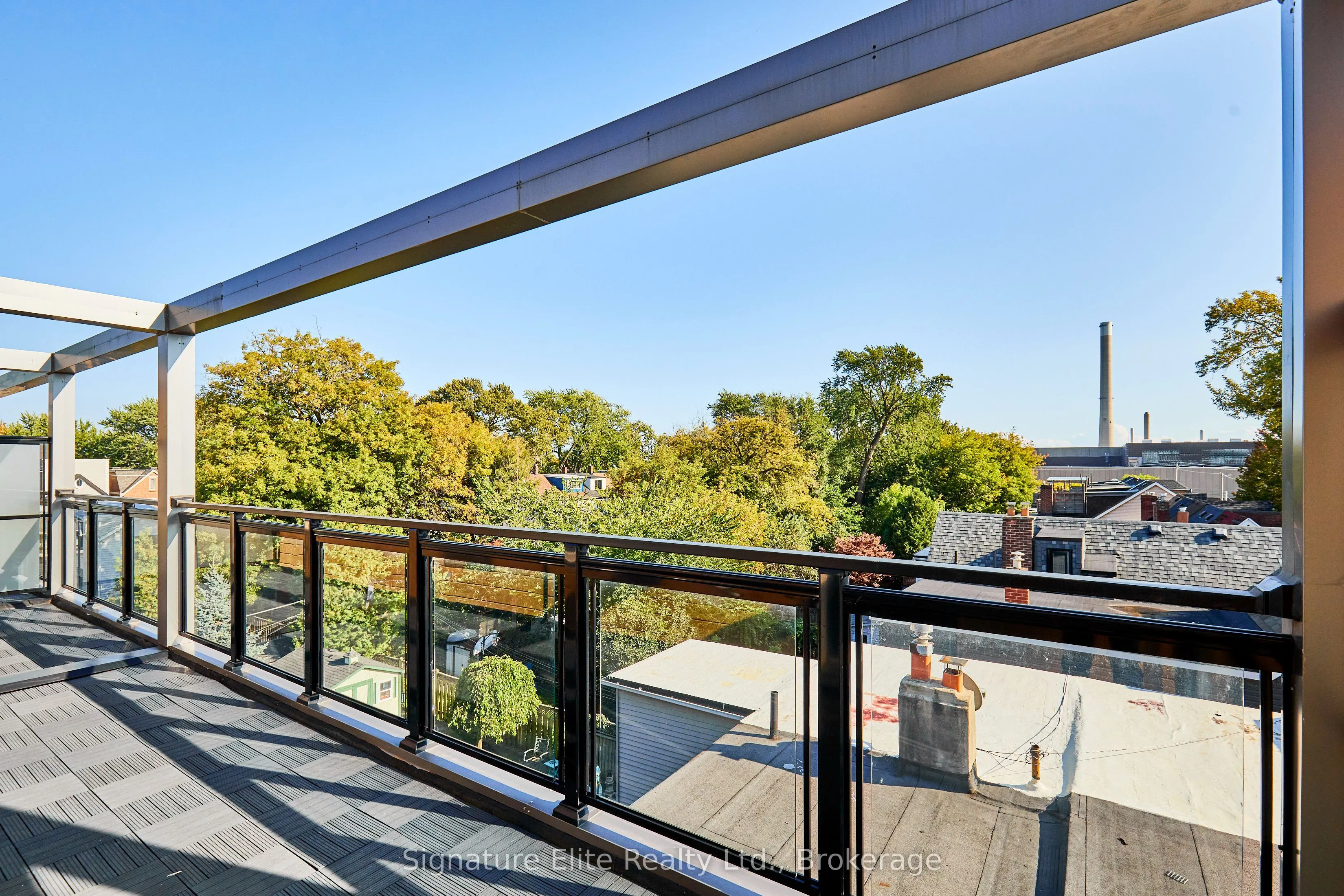 45 Connaught Avenue, #402