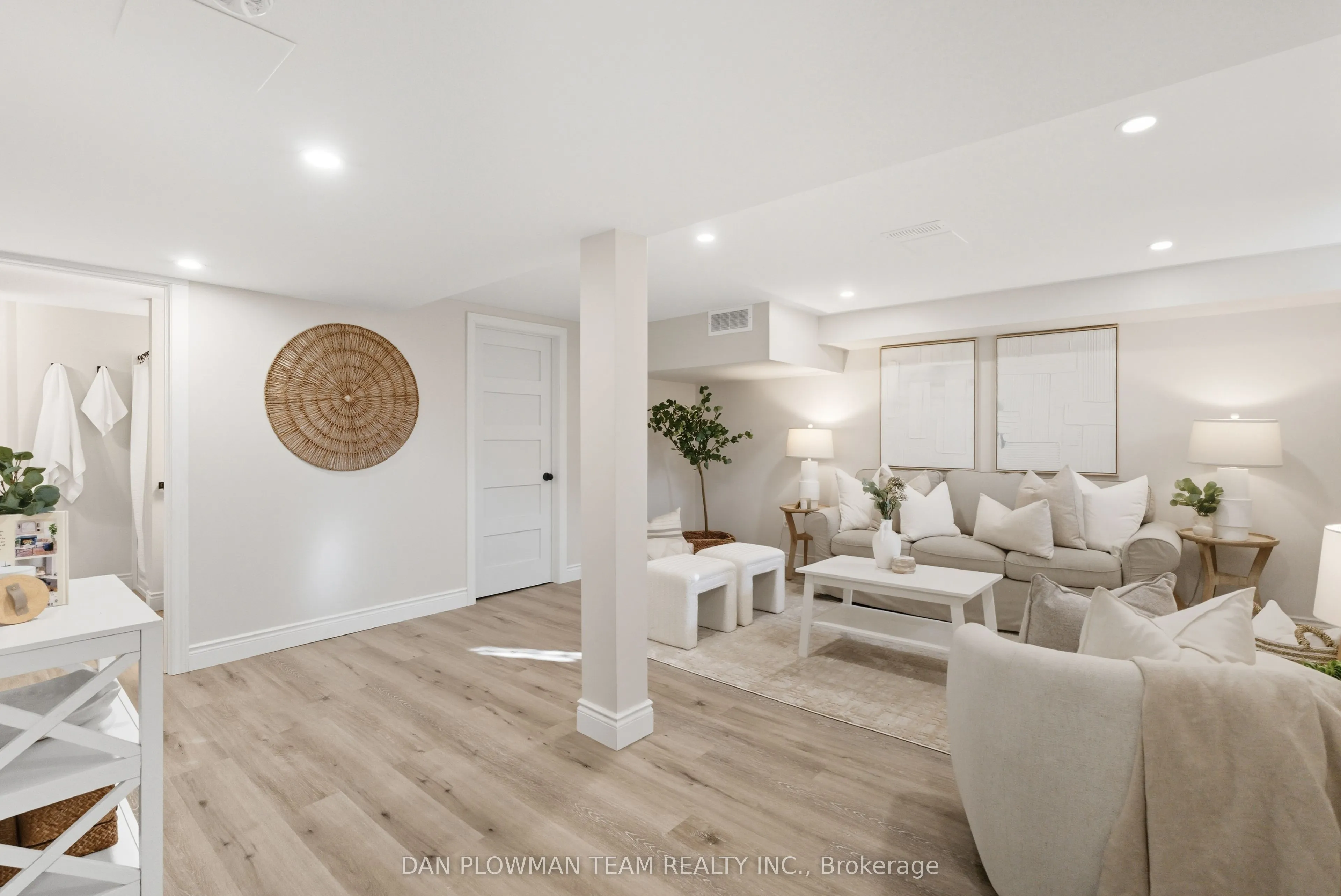 22 Athenia Court