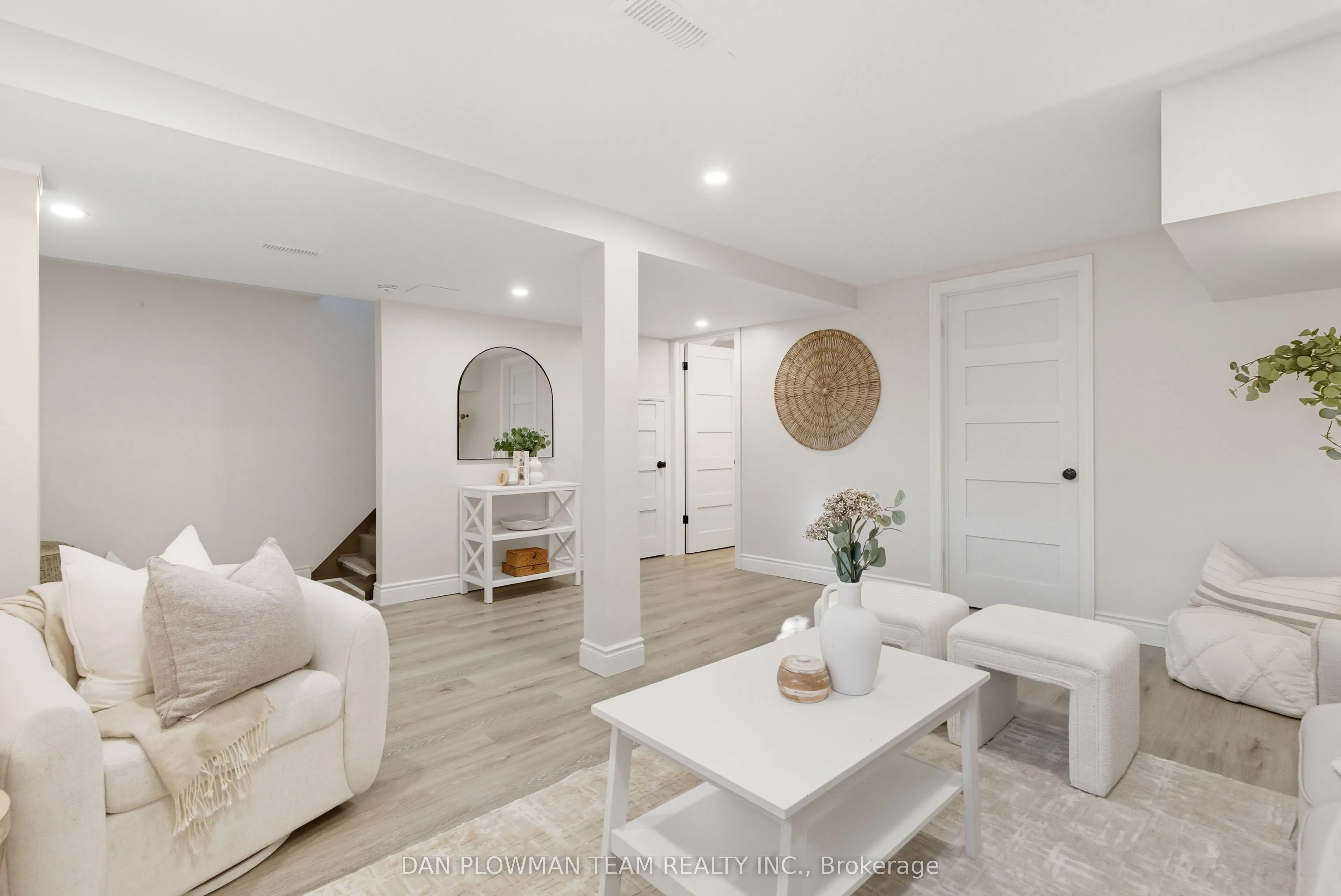22 Athenia Court