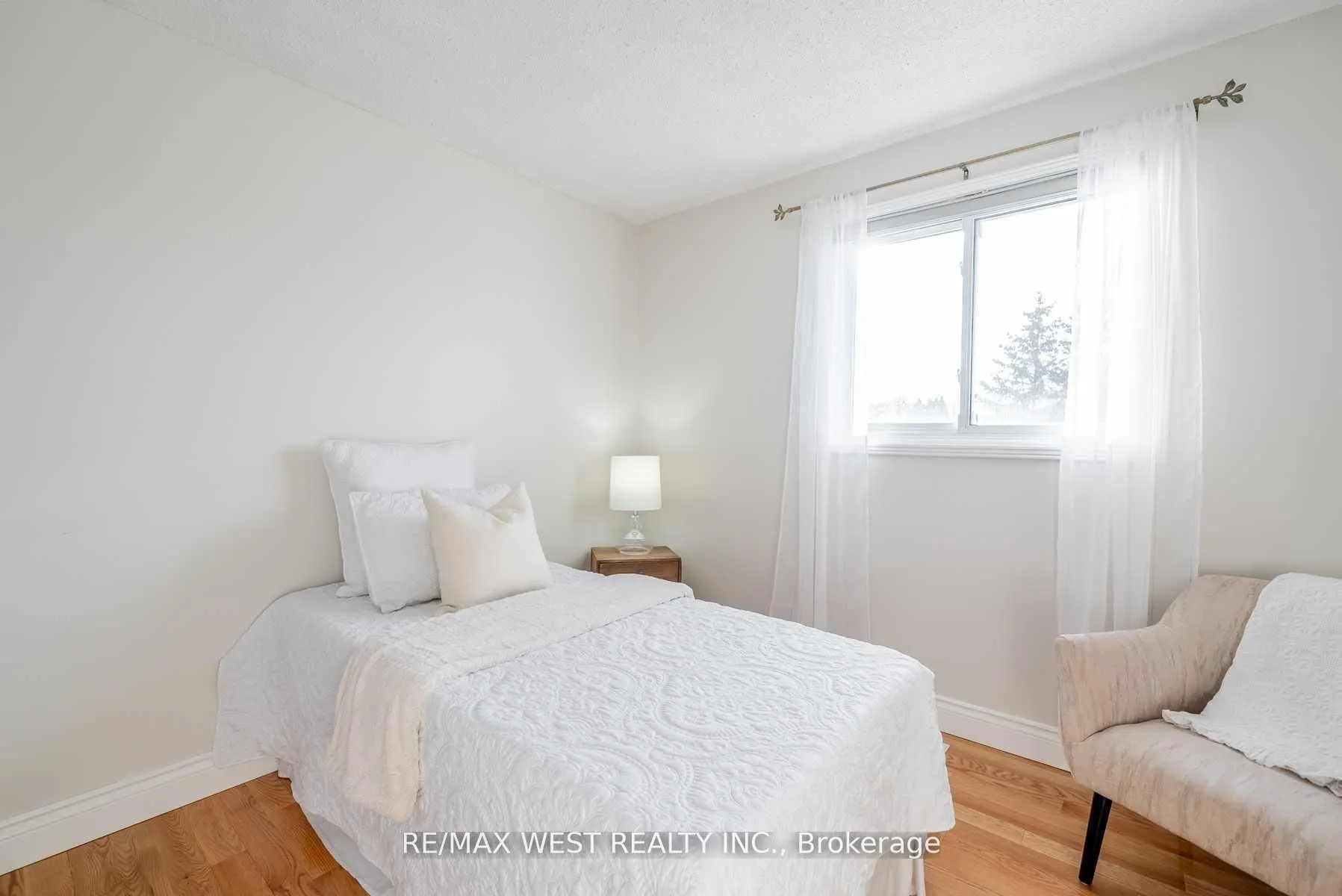 23 Bruntsfield Street, #Main Fl