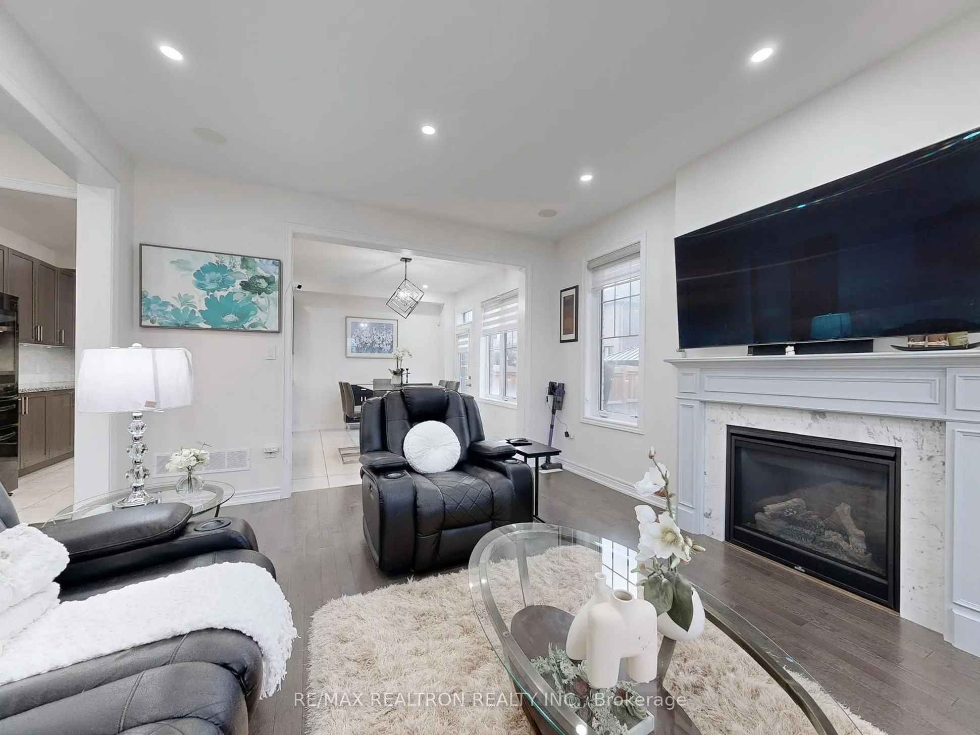 2 Auckland Drive