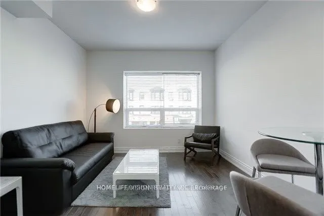 683 Danforth Avenue, #302