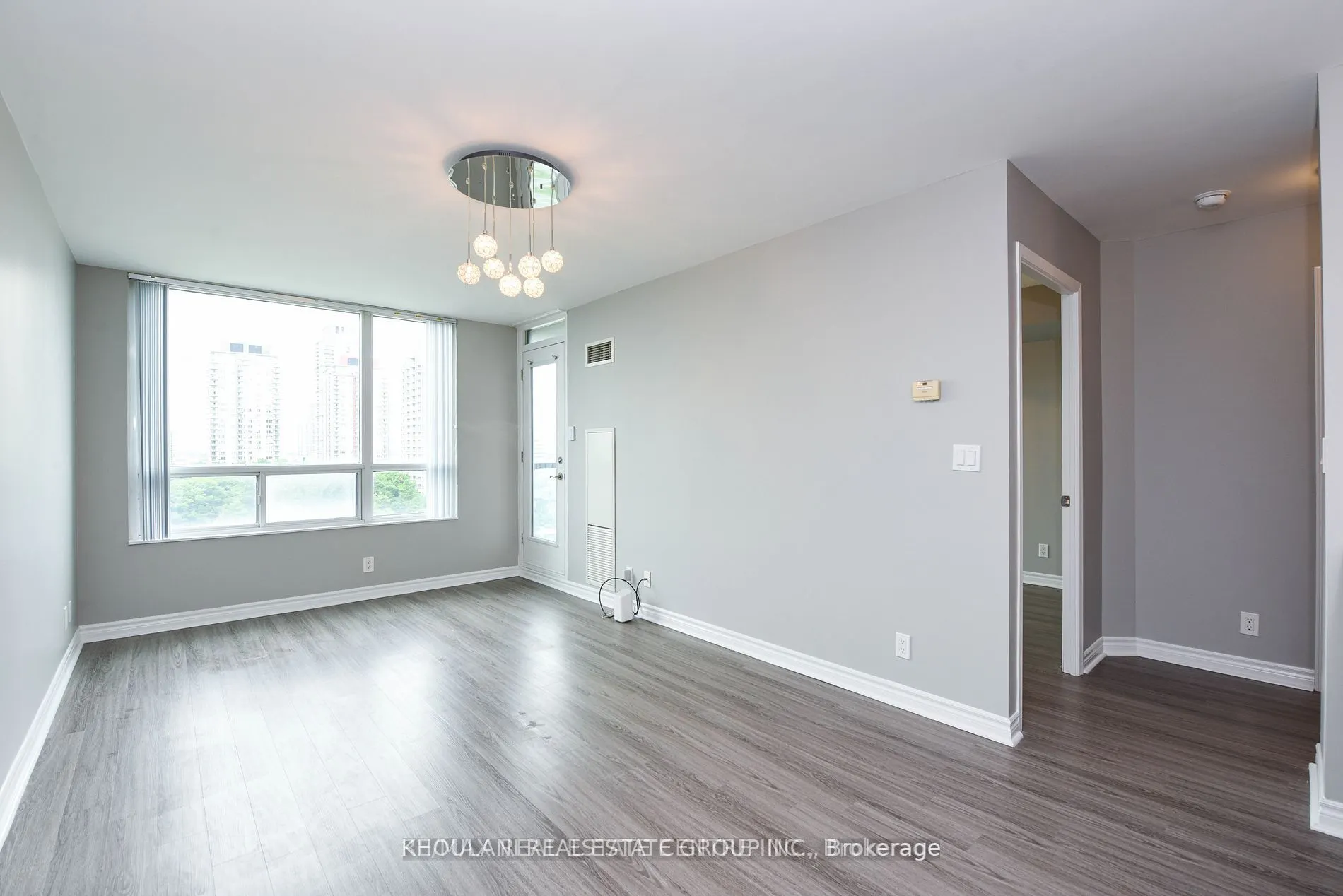 68 Grangeway Avenue, #1816