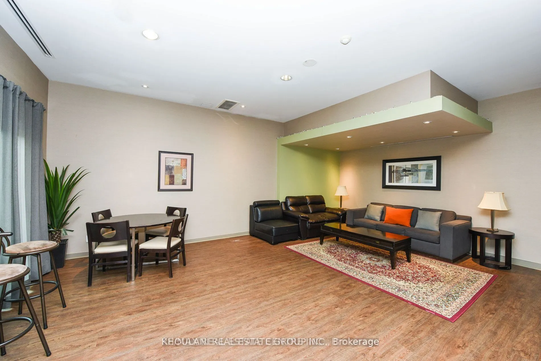 68 Grangeway Avenue, #1816