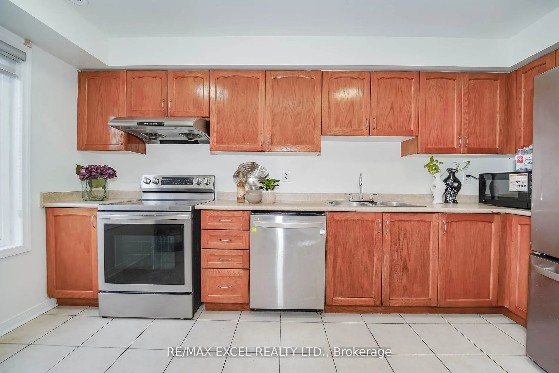 2784 Eglinton Avenue E, #4