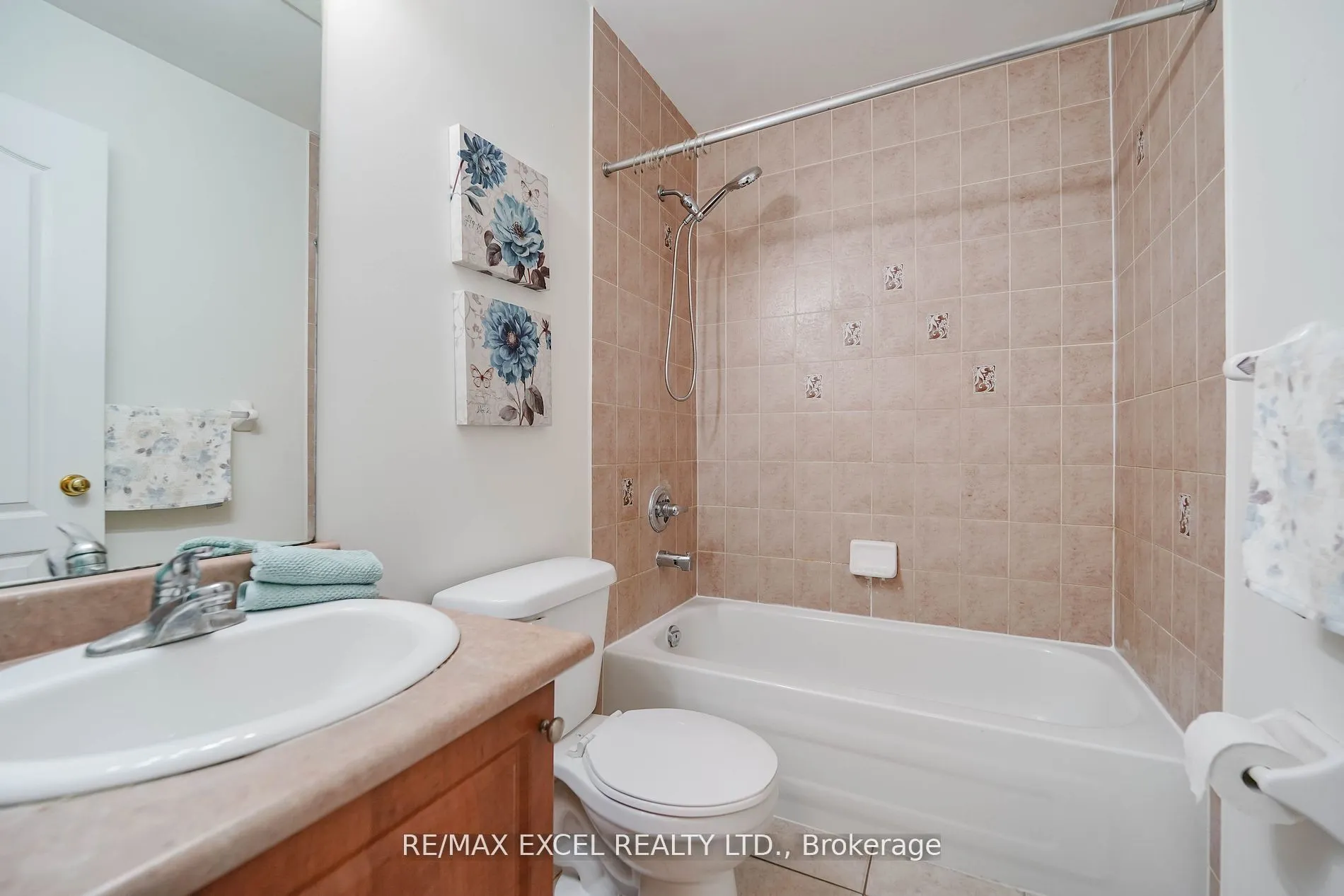 2784 Eglinton Avenue E, #4