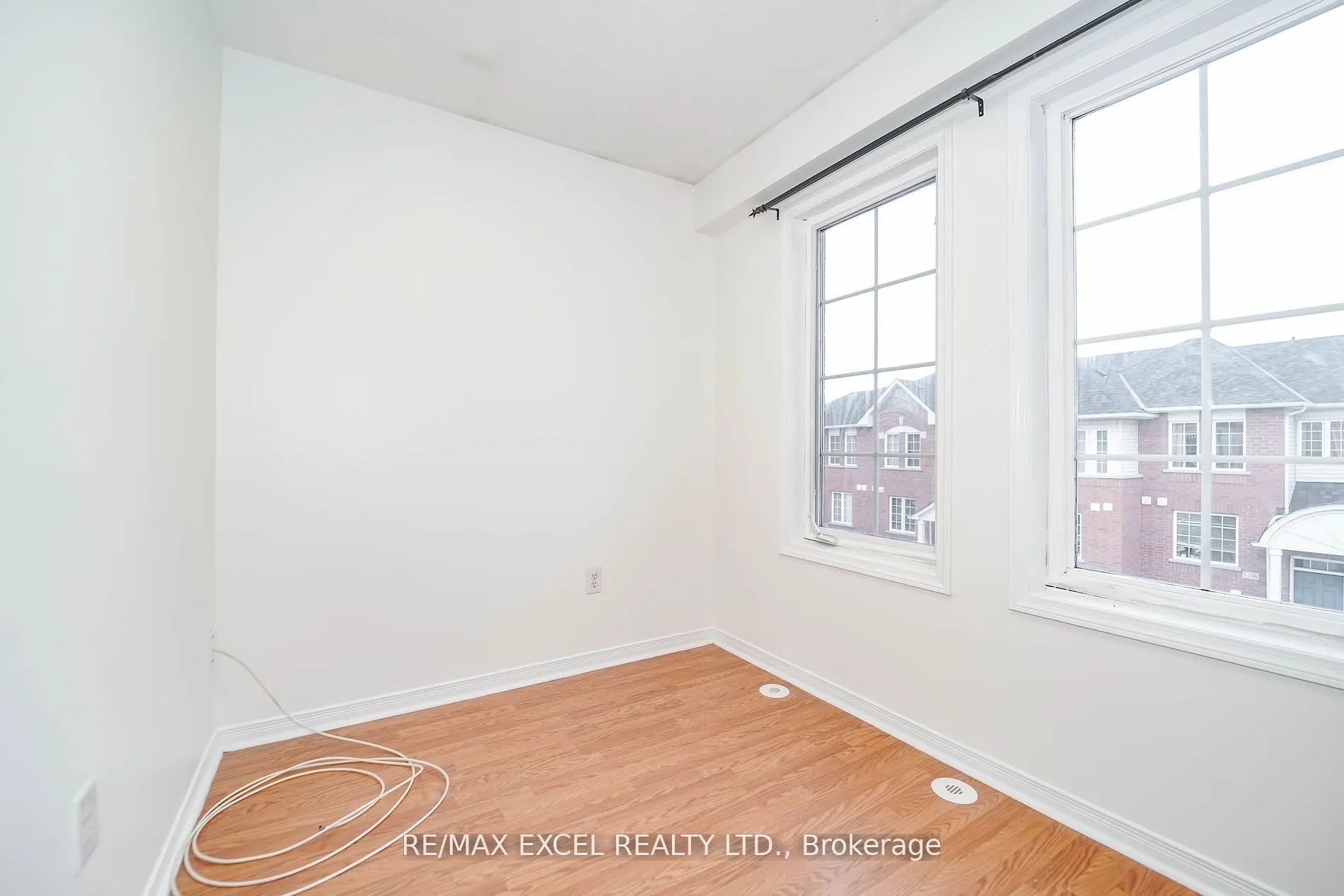 2784 Eglinton Avenue E, #4