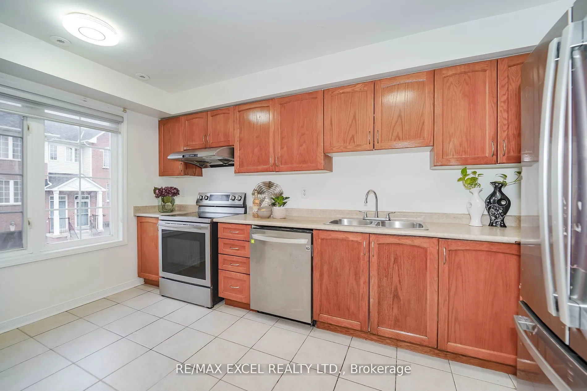 2784 Eglinton Avenue E, #4