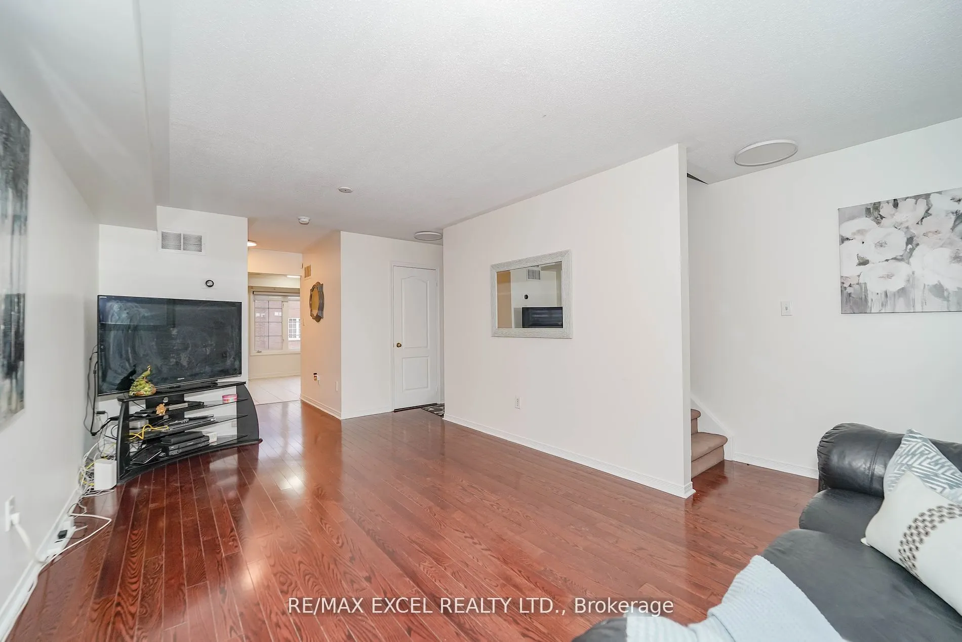 2784 Eglinton Avenue E, #4