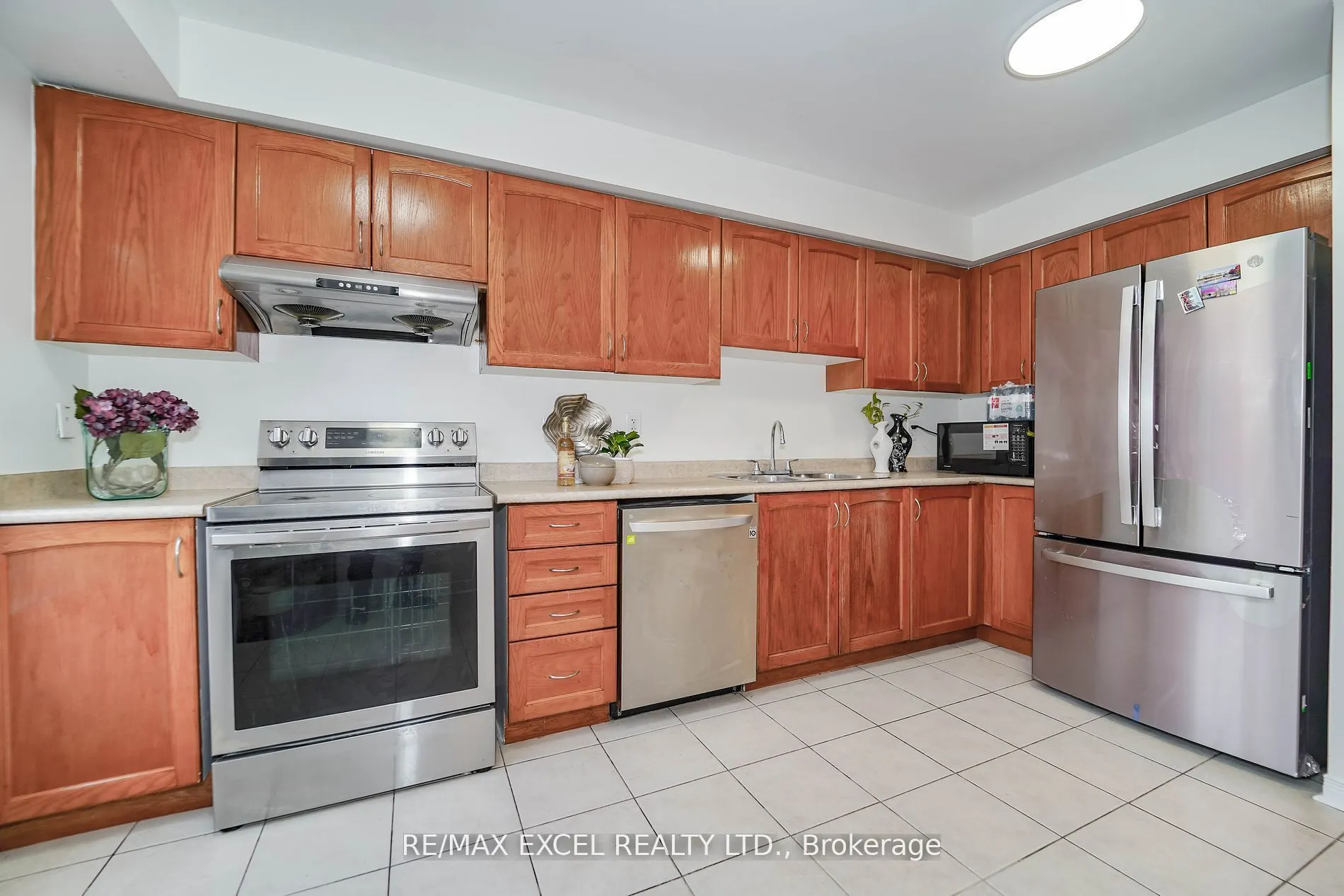 2784 Eglinton Avenue E, #4