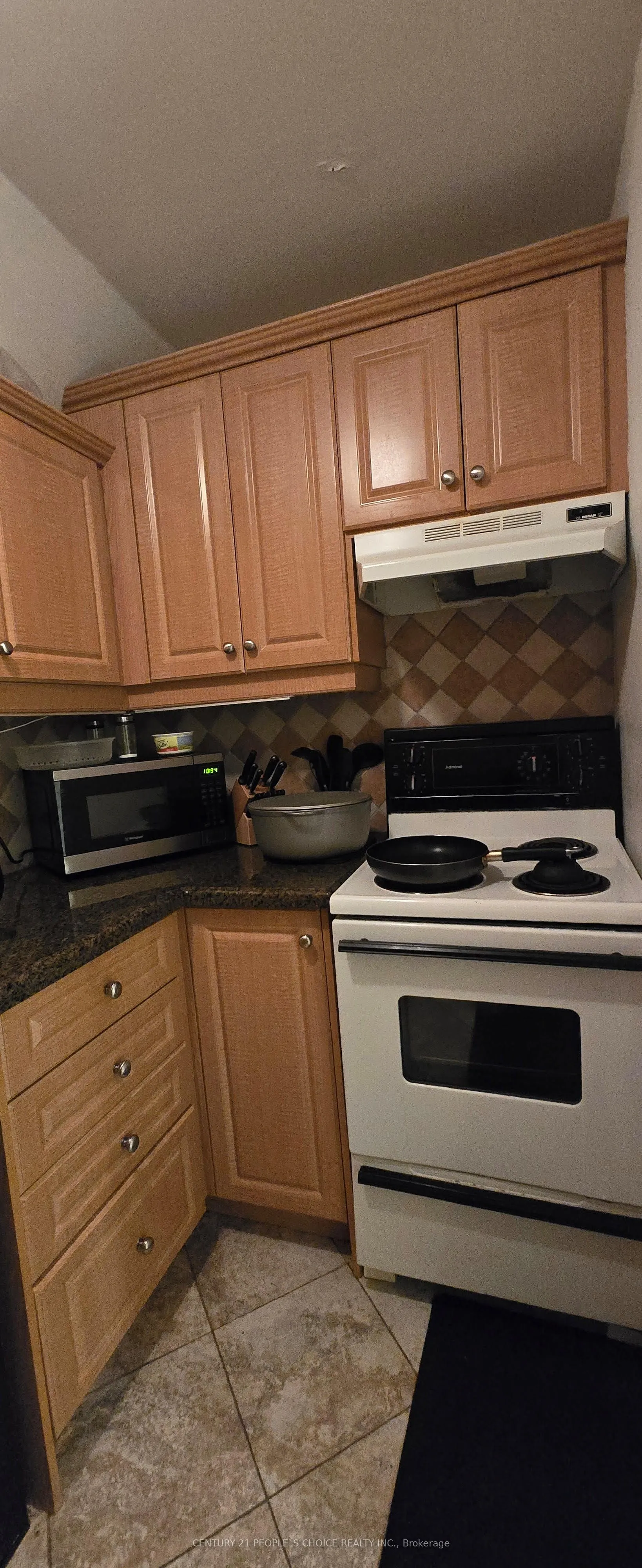 1434 Rosebank Road, #Bsmt 2