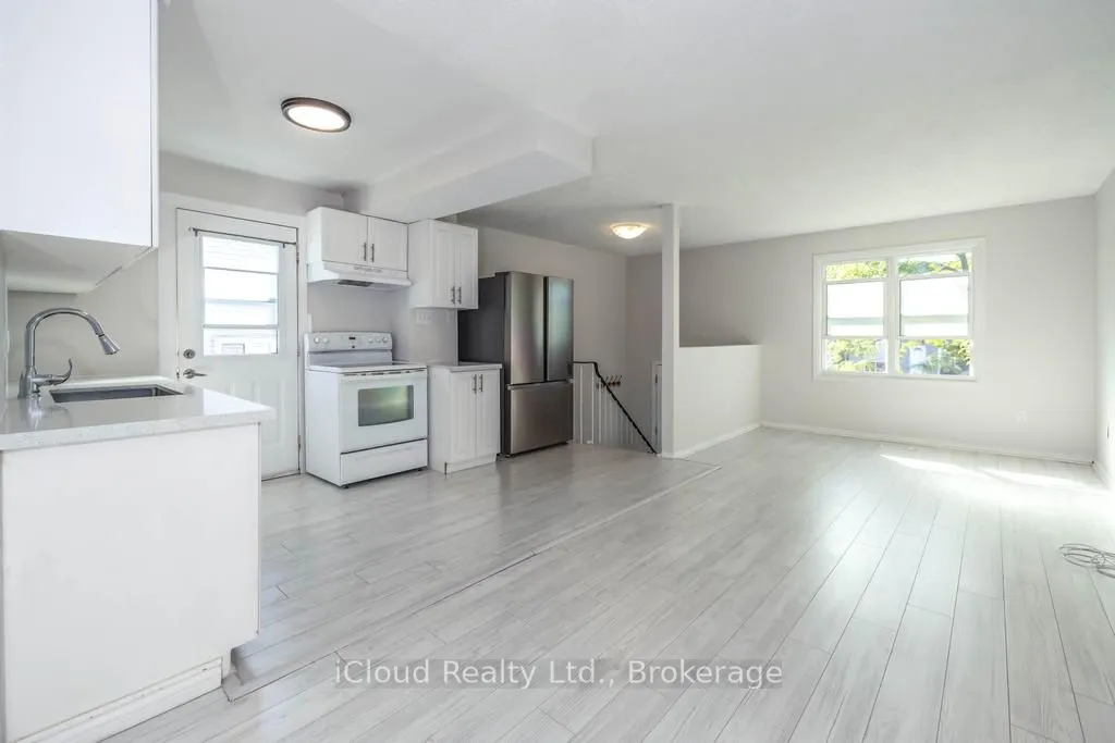 1419 Outlet Drive