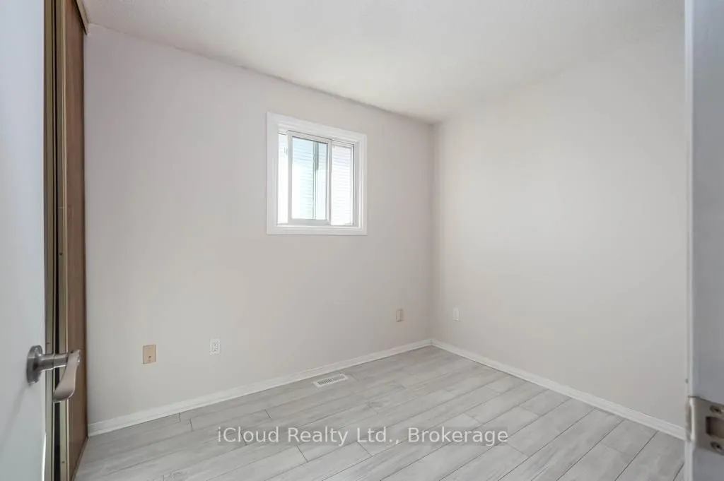 1419 Outlet Drive