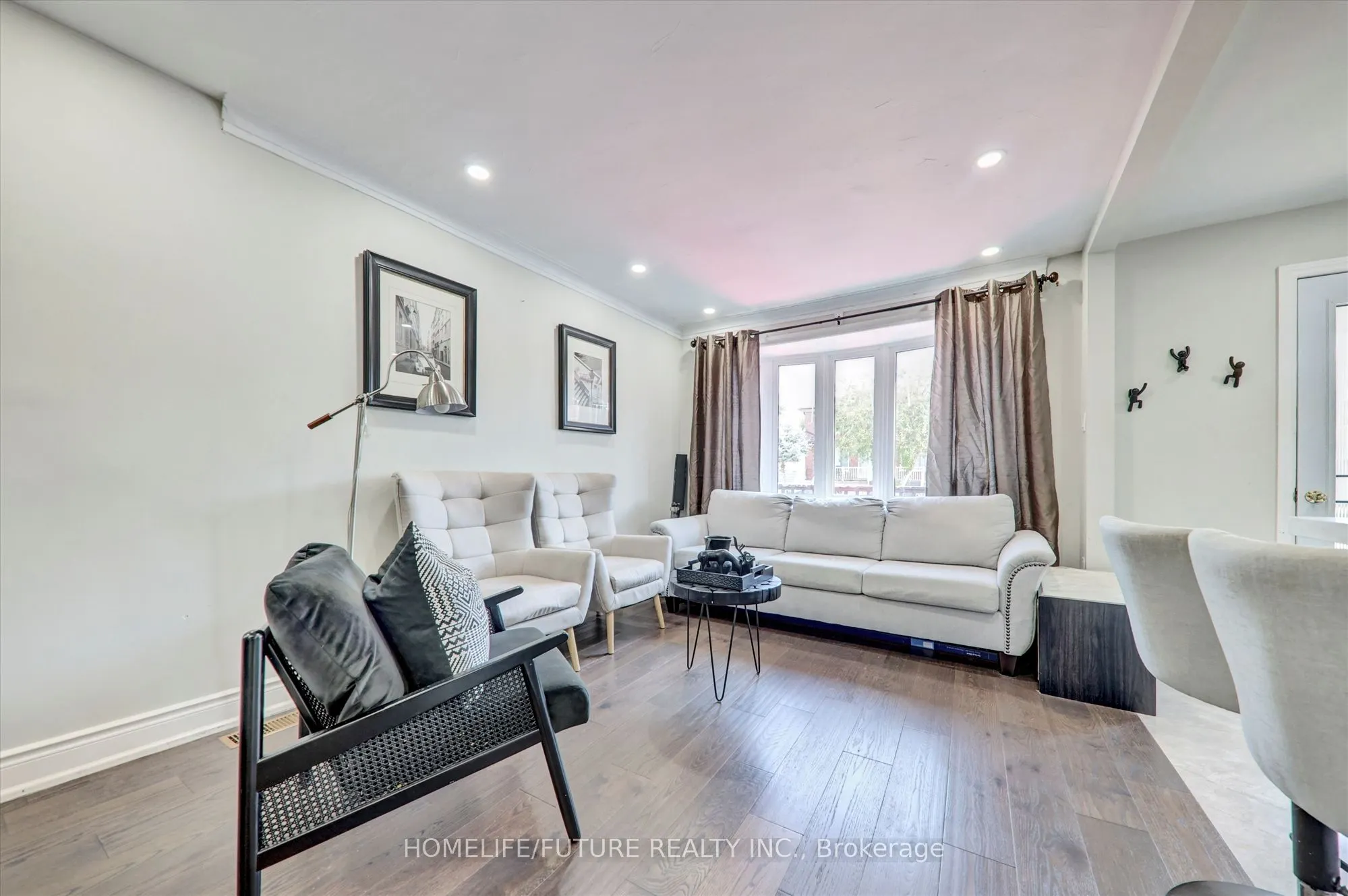 26 North Bonnington Avenue