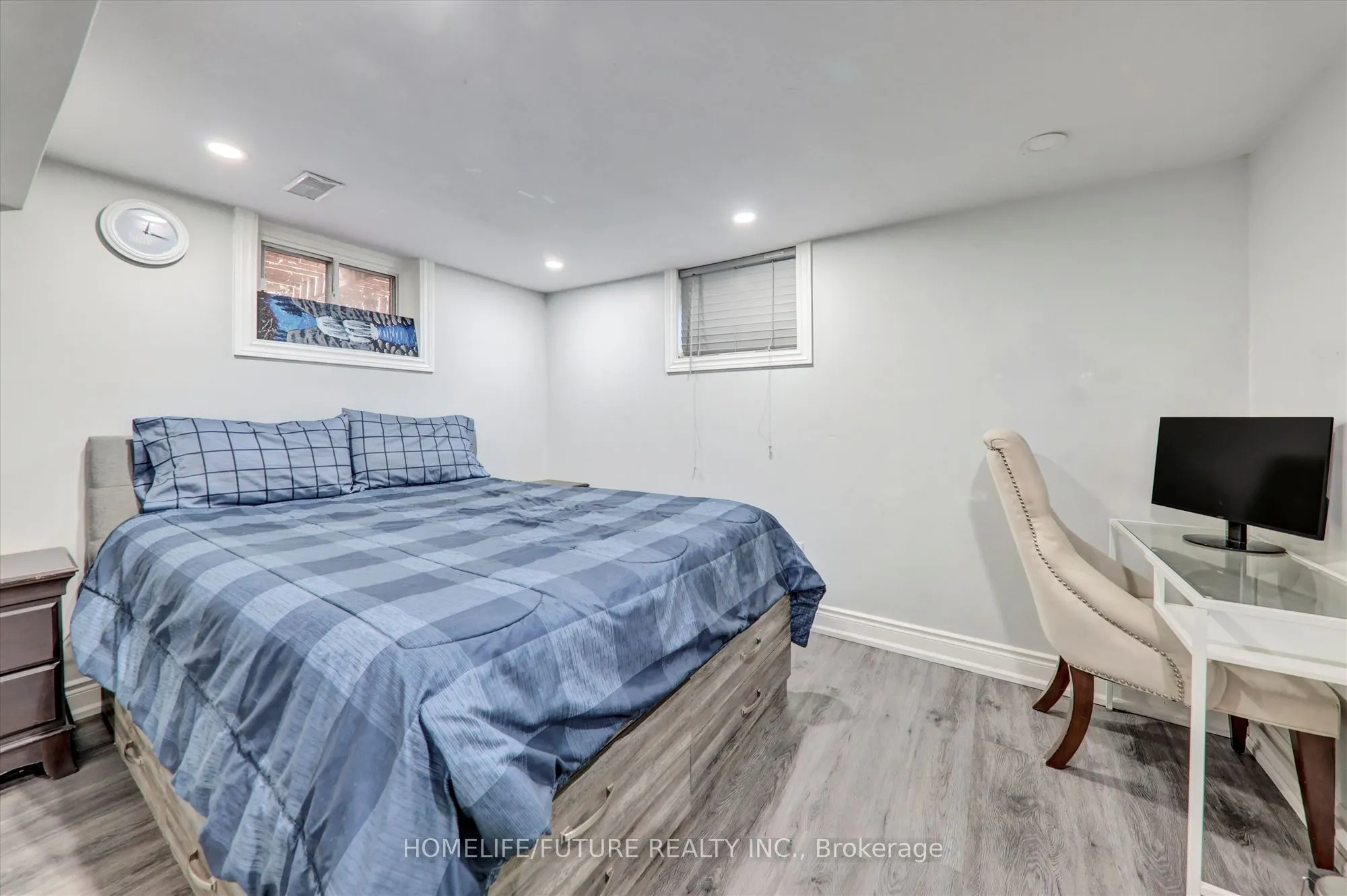 26 North Bonnington Avenue