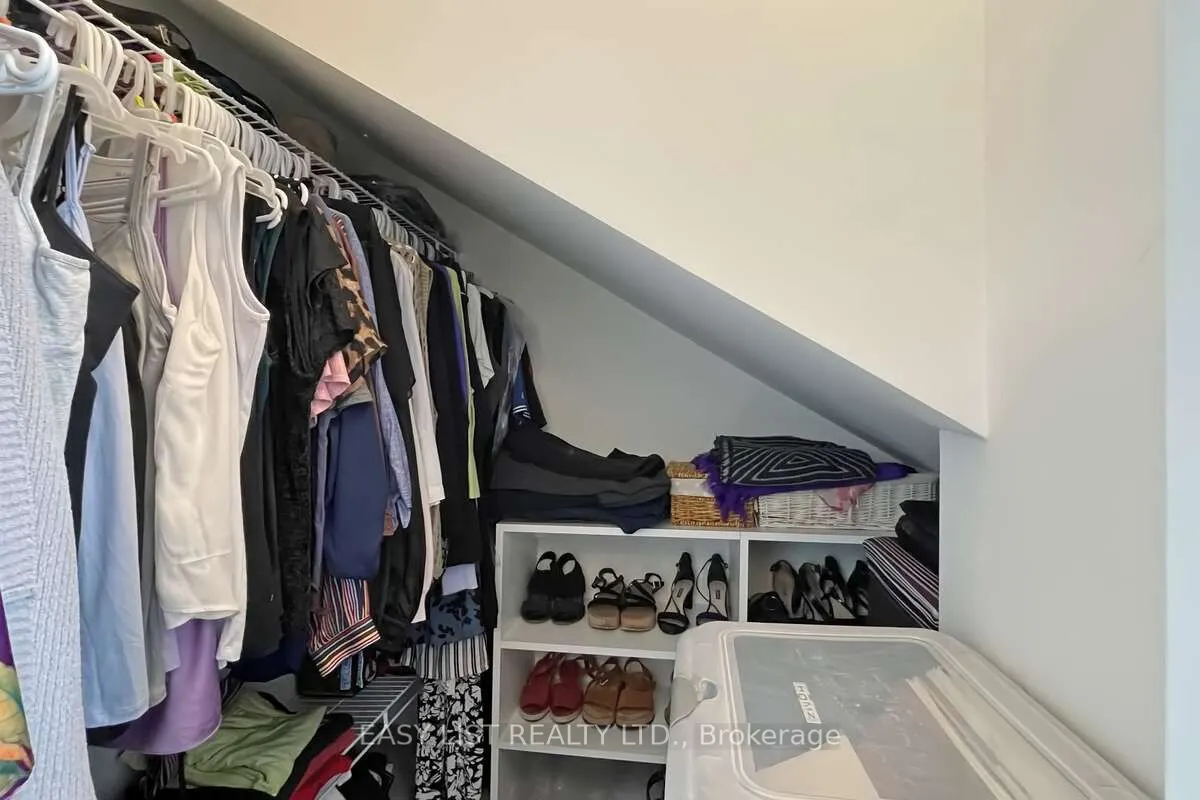 1148 Dragonfly Avenue, #512