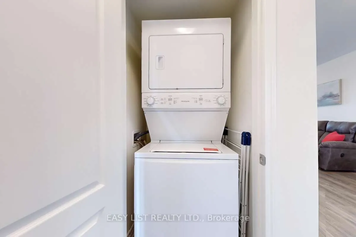 1148 Dragonfly Avenue, #512