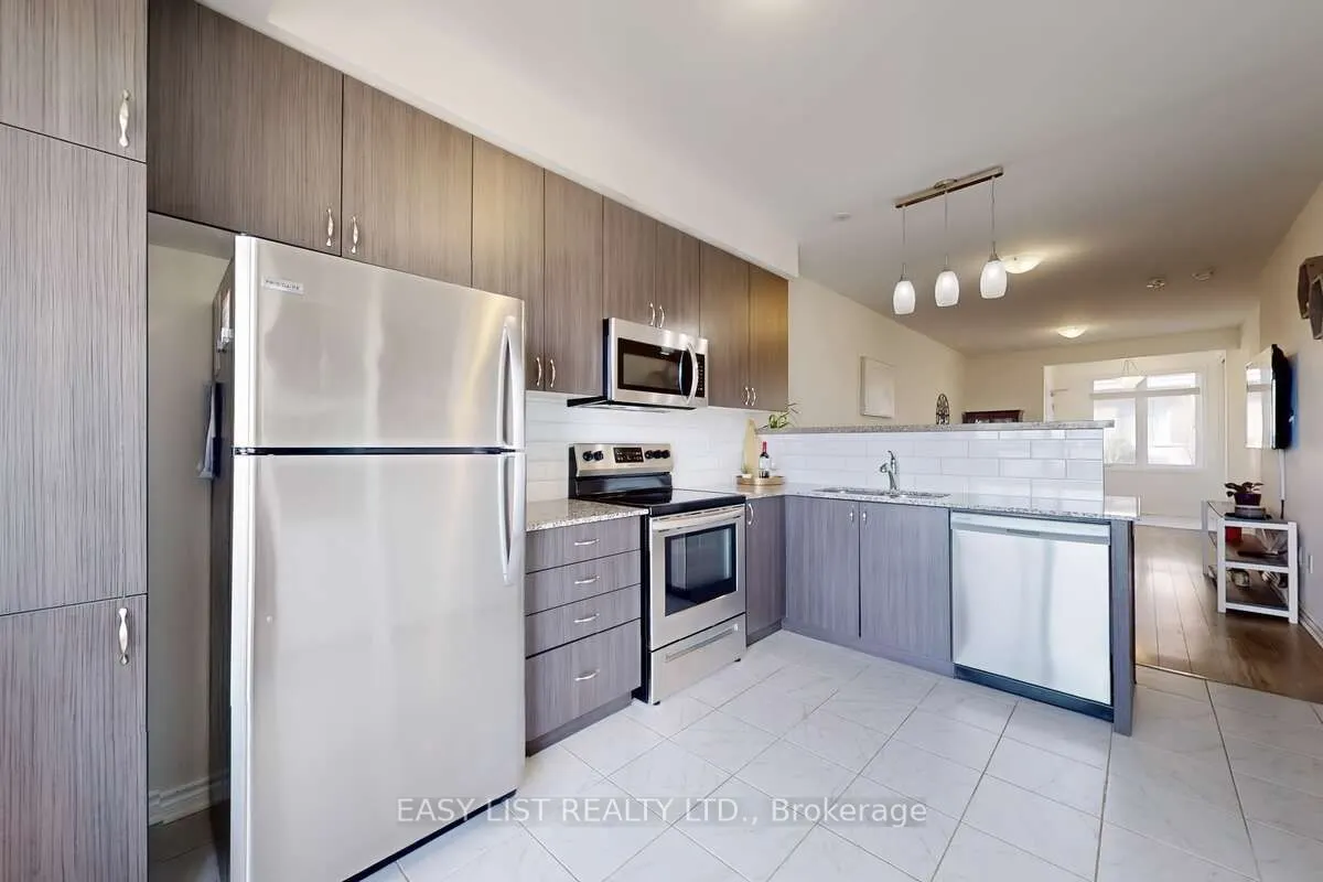 1148 Dragonfly Avenue, #512